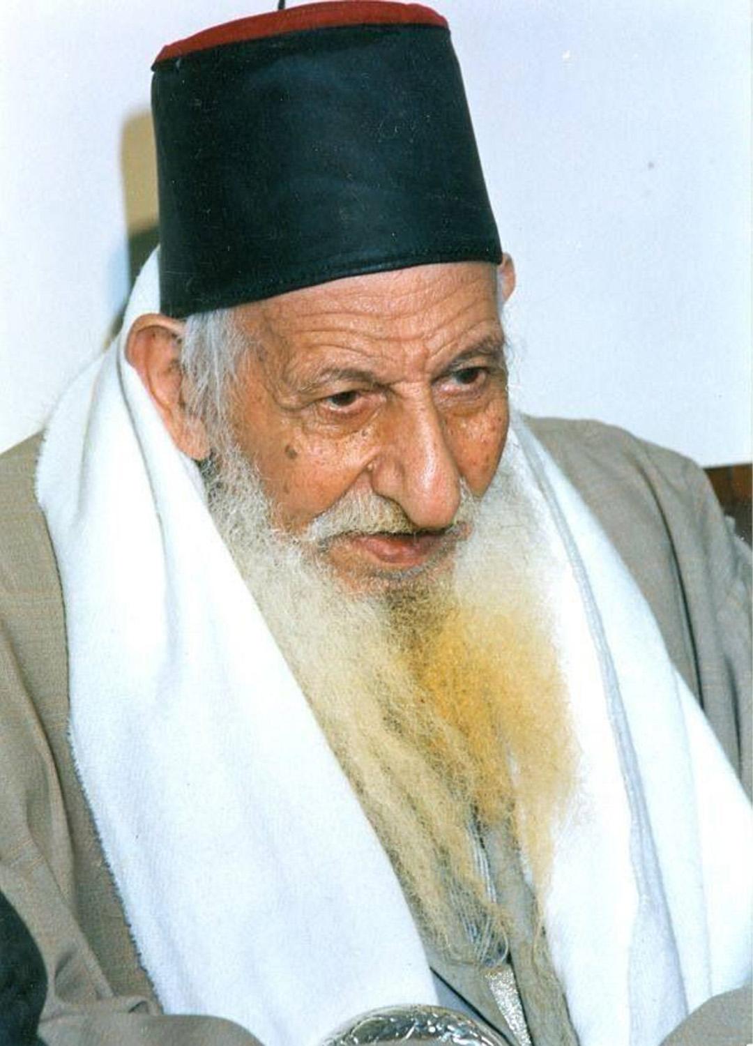 Caja de rapé de plata perteneciente al Santo Mekubal Harav Itzjak Kaduri siglo XX en venta