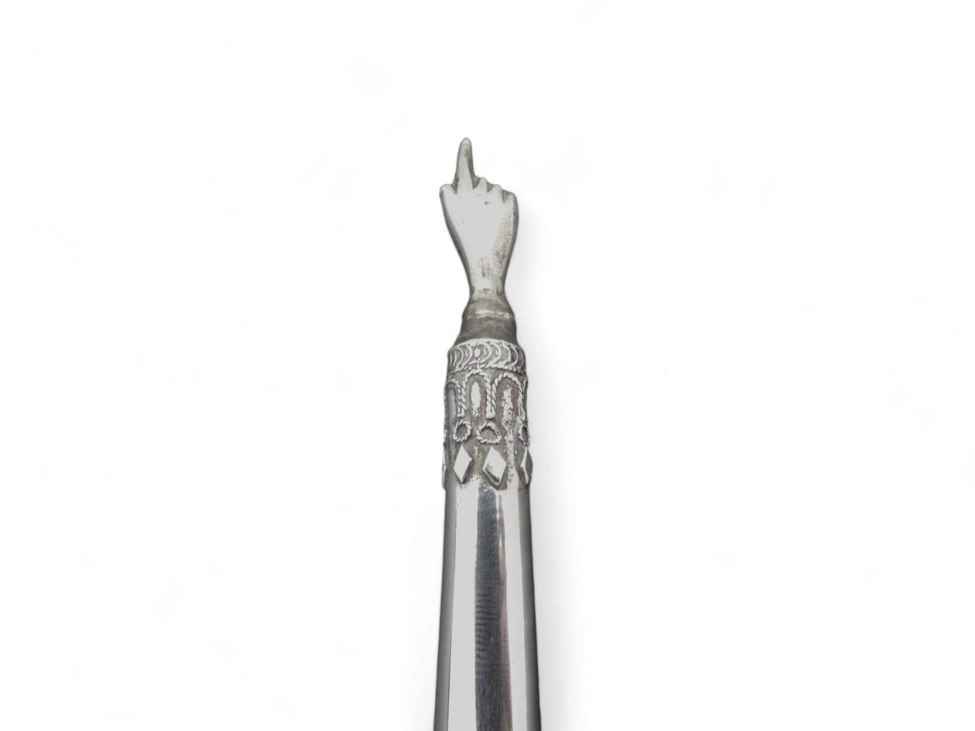 Un puntero de plata para la Torá, Israel circa 1950 en Bueno estado para la venta en New York, NY