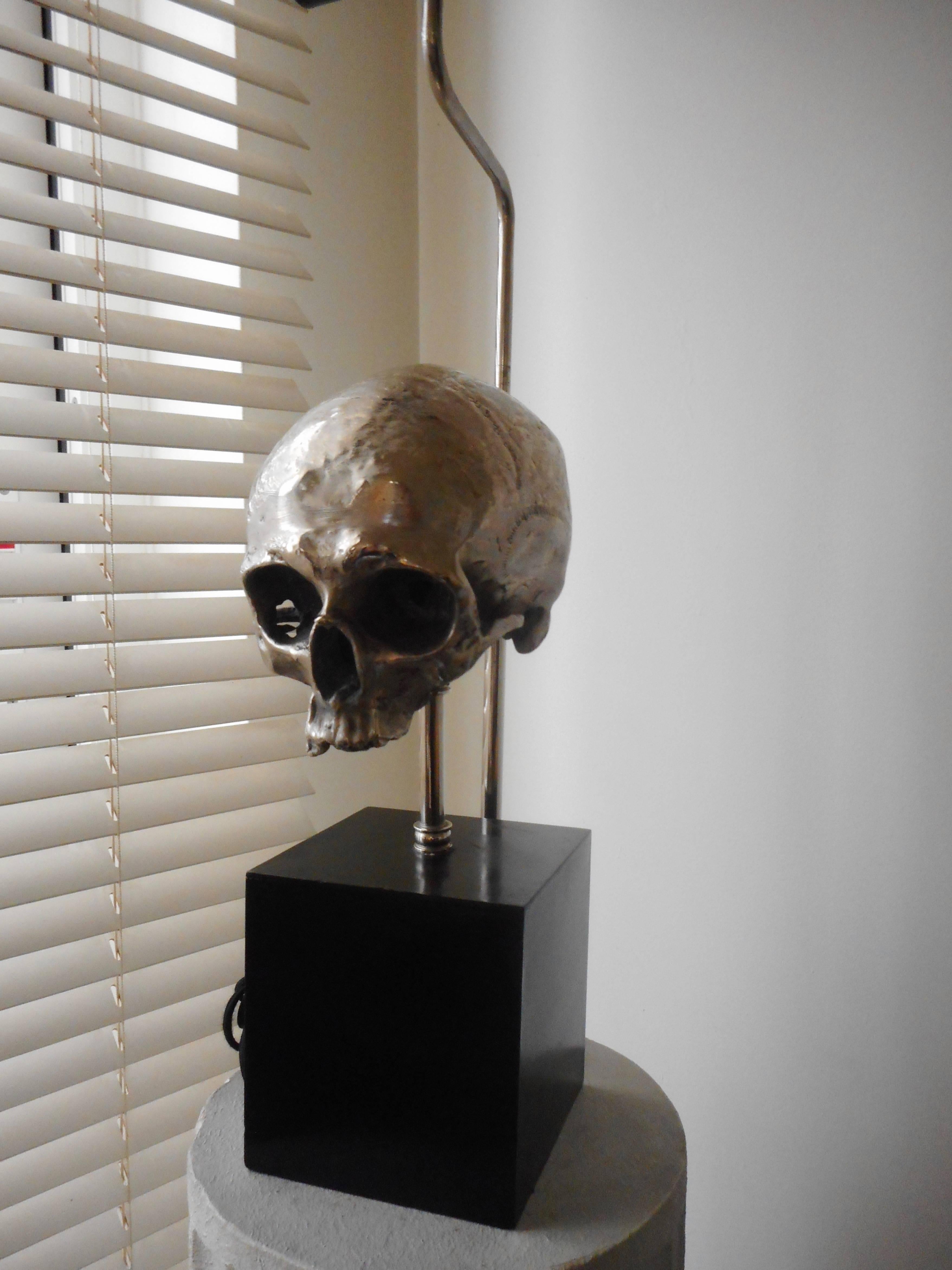 skull table lamps