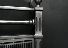 Grille de cheminée simple en acier poli