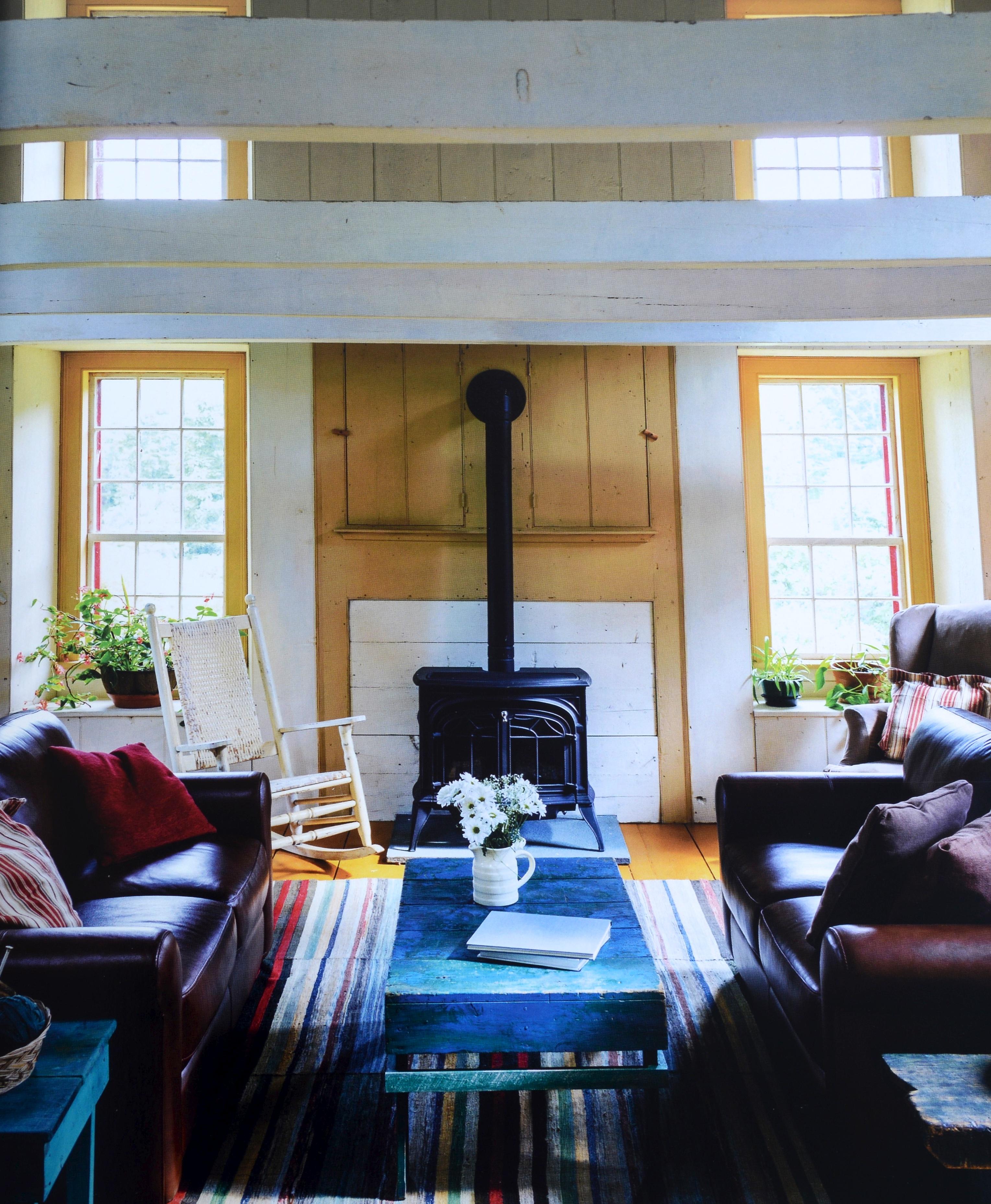 Un mode de vie plus simple : Old Farmhouses of New York & New England, 1ère édition. en vente 5