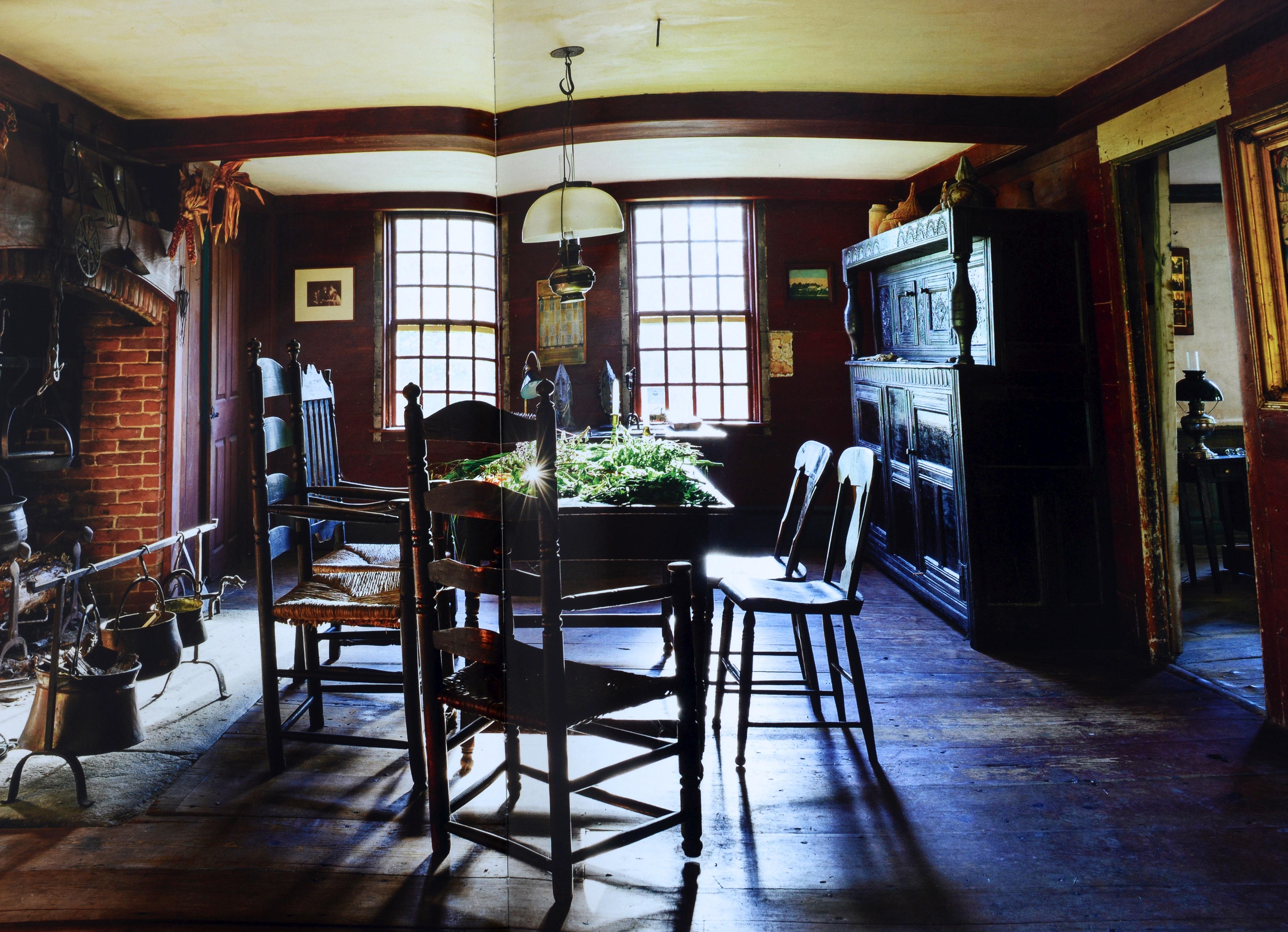 XXIe siècle et contemporain Un mode de vie plus simple : Old Farmhouses of New York & New England, 1ère édition. en vente