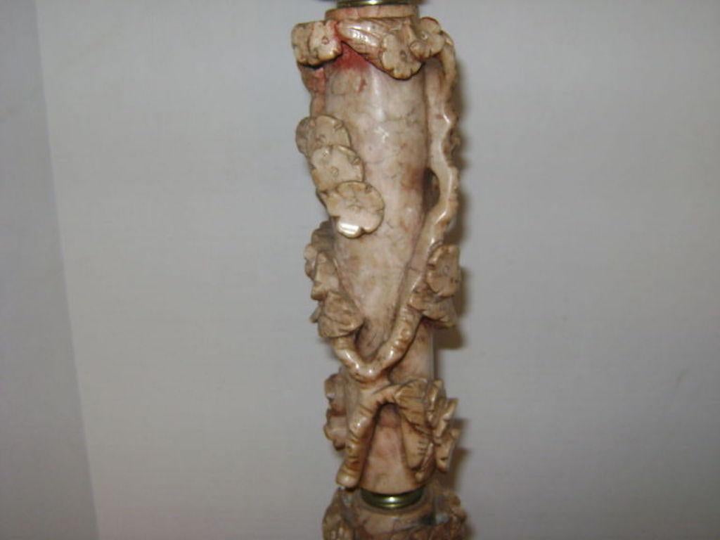 Single Carved Marble Floor Lamp In Good Condition For Sale In New York, NY