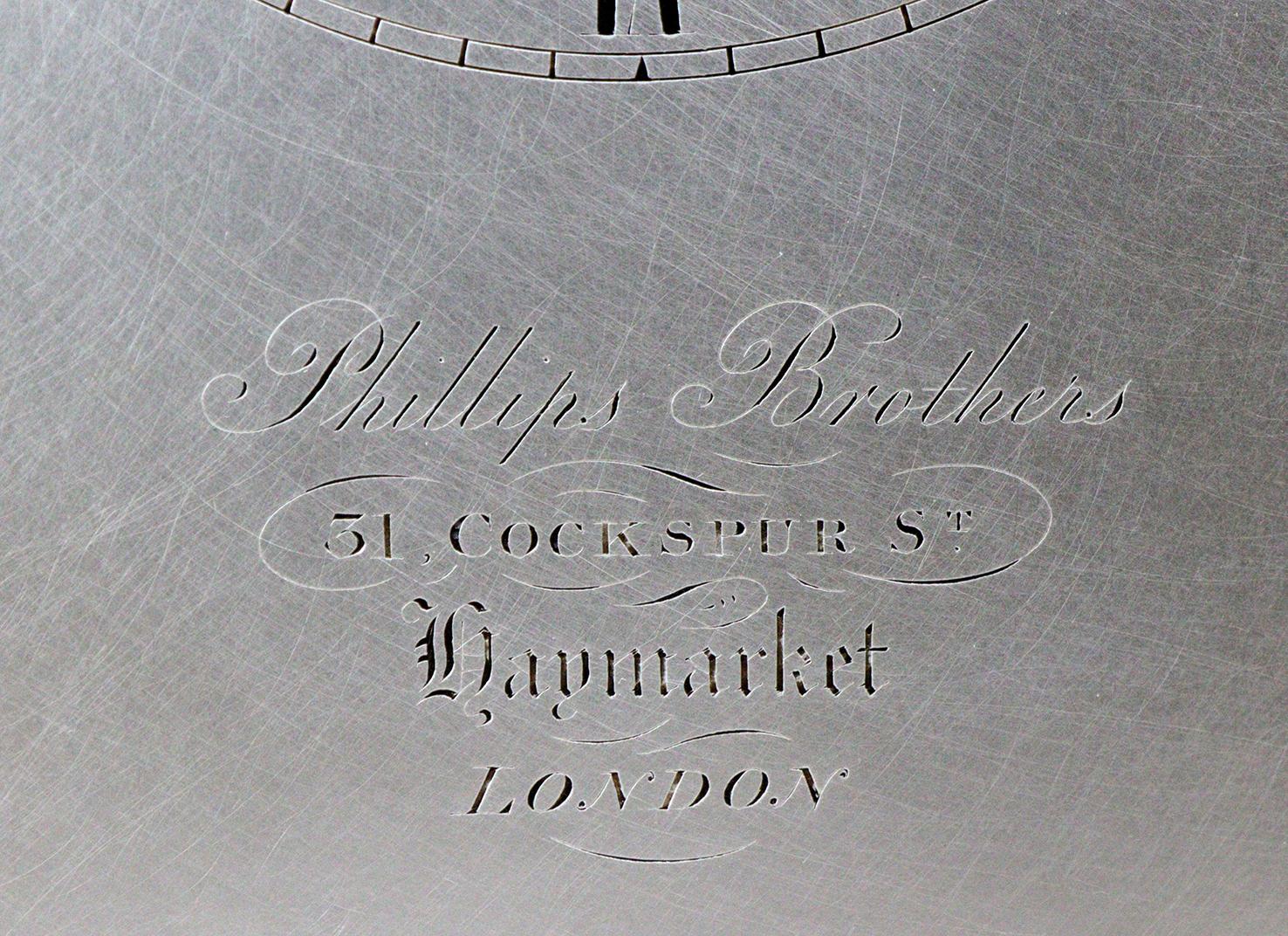 Eine einseitig schließende Bibliotheksuhr von Phillips Brothers im Angebot 2