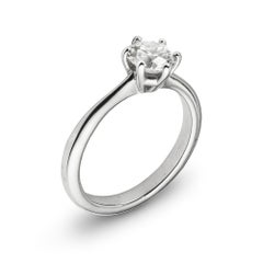Bague à diamant solitaire à une pierre