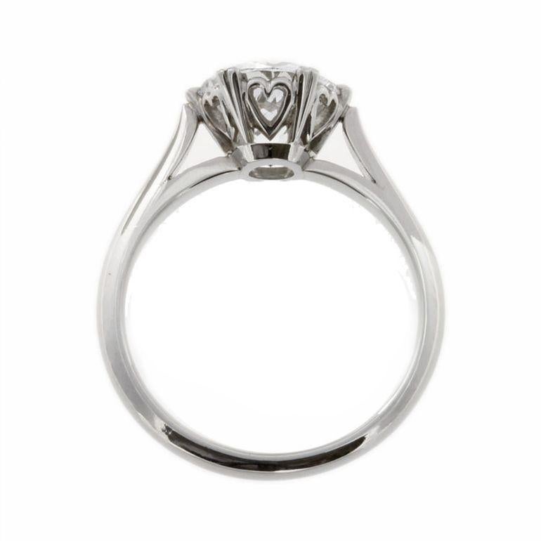 Contemporary GIA Certified 3.04 Carat Solitaire Diamond Ring For Sale