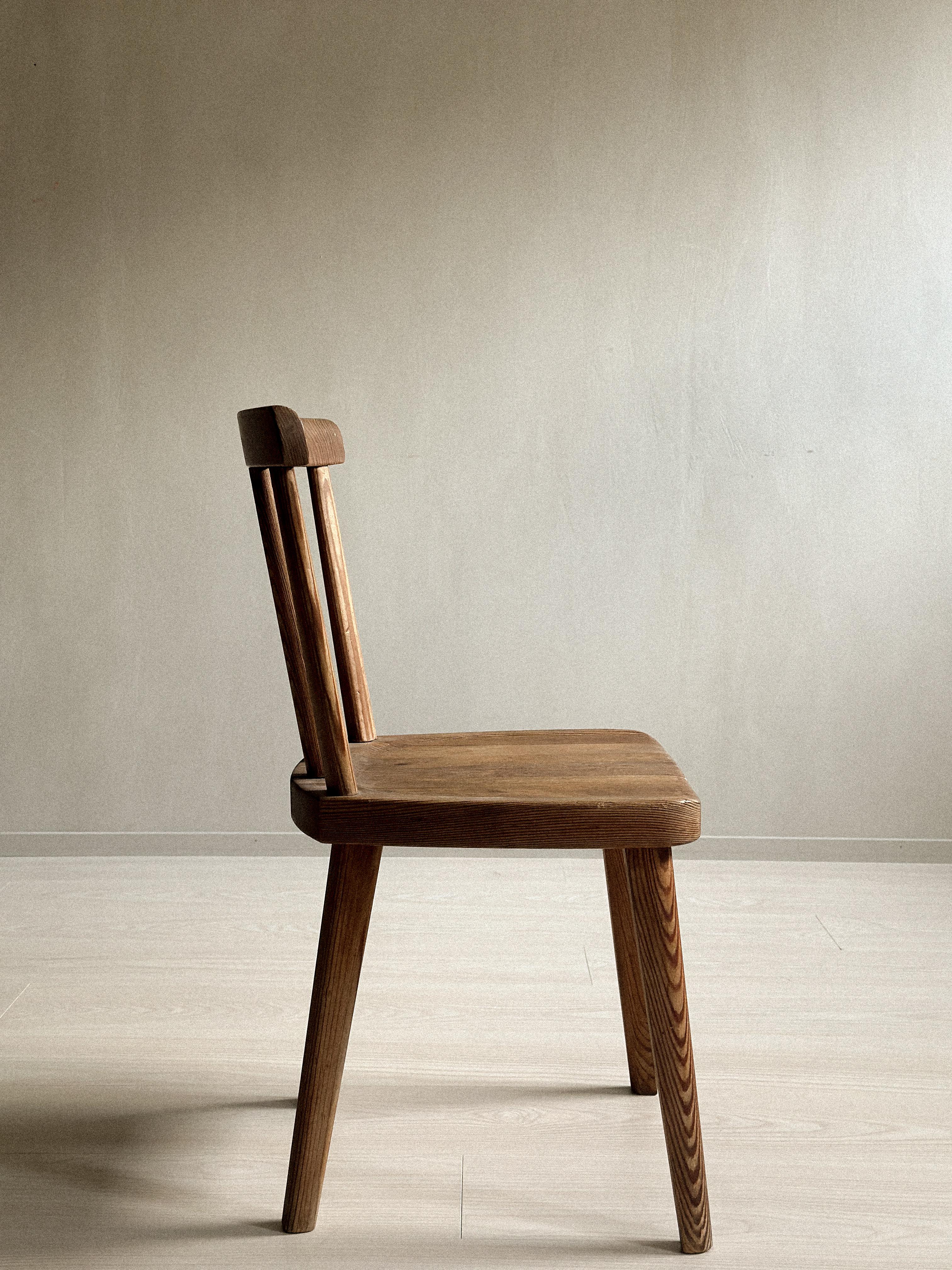 A single Utö Dining Chair by Axel Einar Hjorth for Nordiska Kompaniet, 1930s For Sale 7