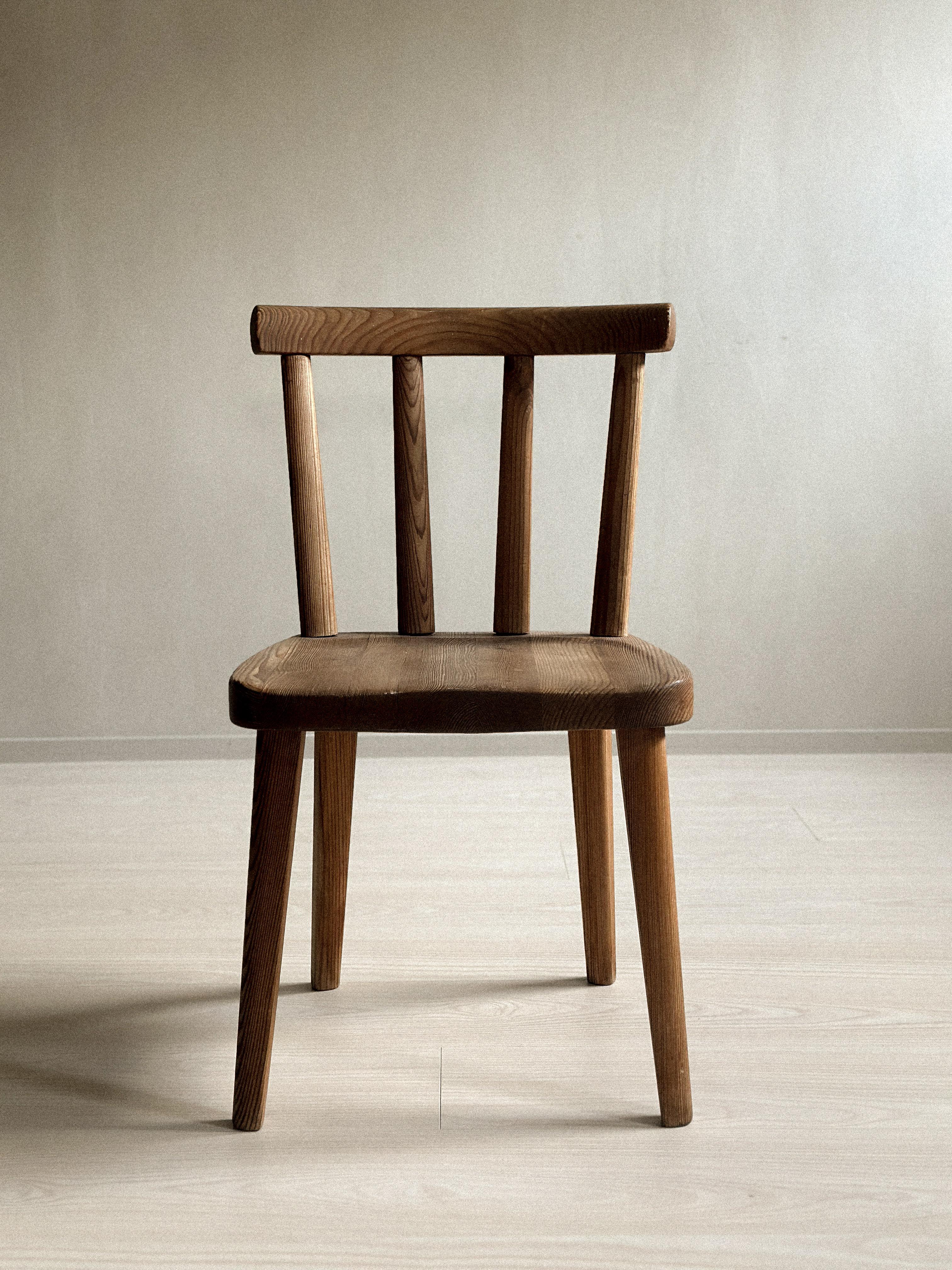 Mid-Century Modern A single Utö Dining Chair by Axel Einar Hjorth for Nordiska Kompaniet, 1930s For Sale