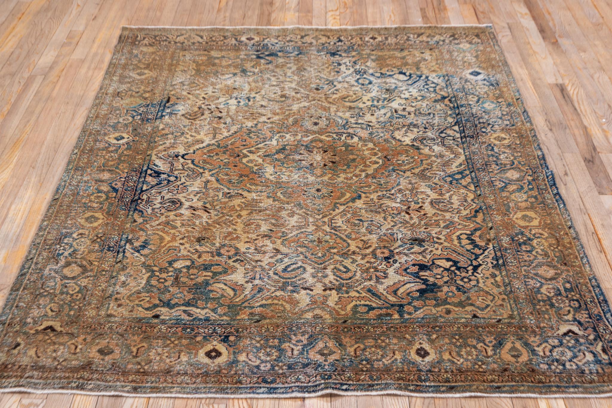 A Sivas Rug circa 1930. Hand Knotted and made of 100% wool yarn.