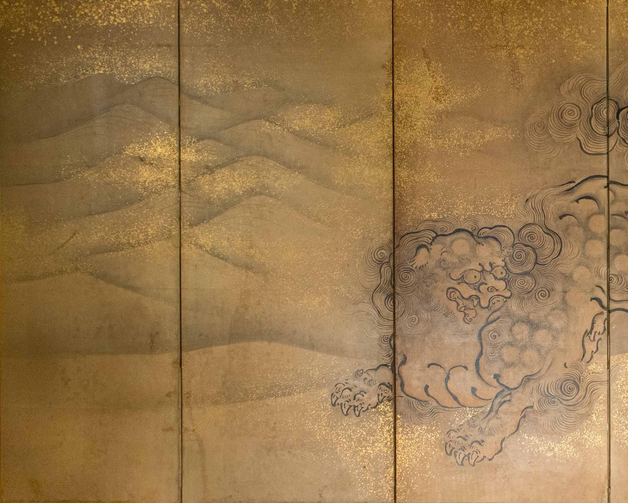Japanese A six-panel folding screen depicting a shishi, signed Kano Tsunenobu en vente