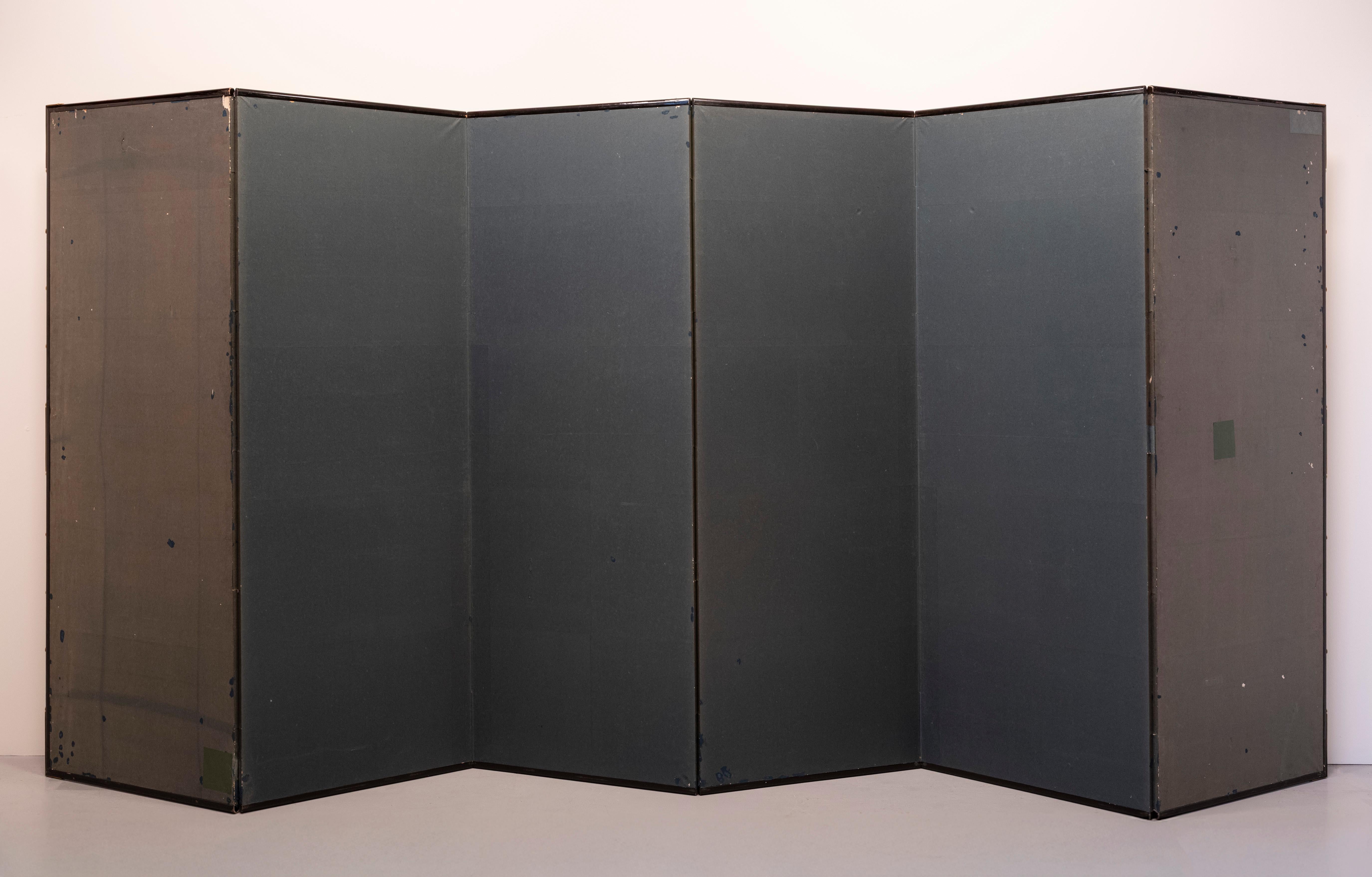 A six-panel folding screen with pine trees beneath the red sun For Sale 6