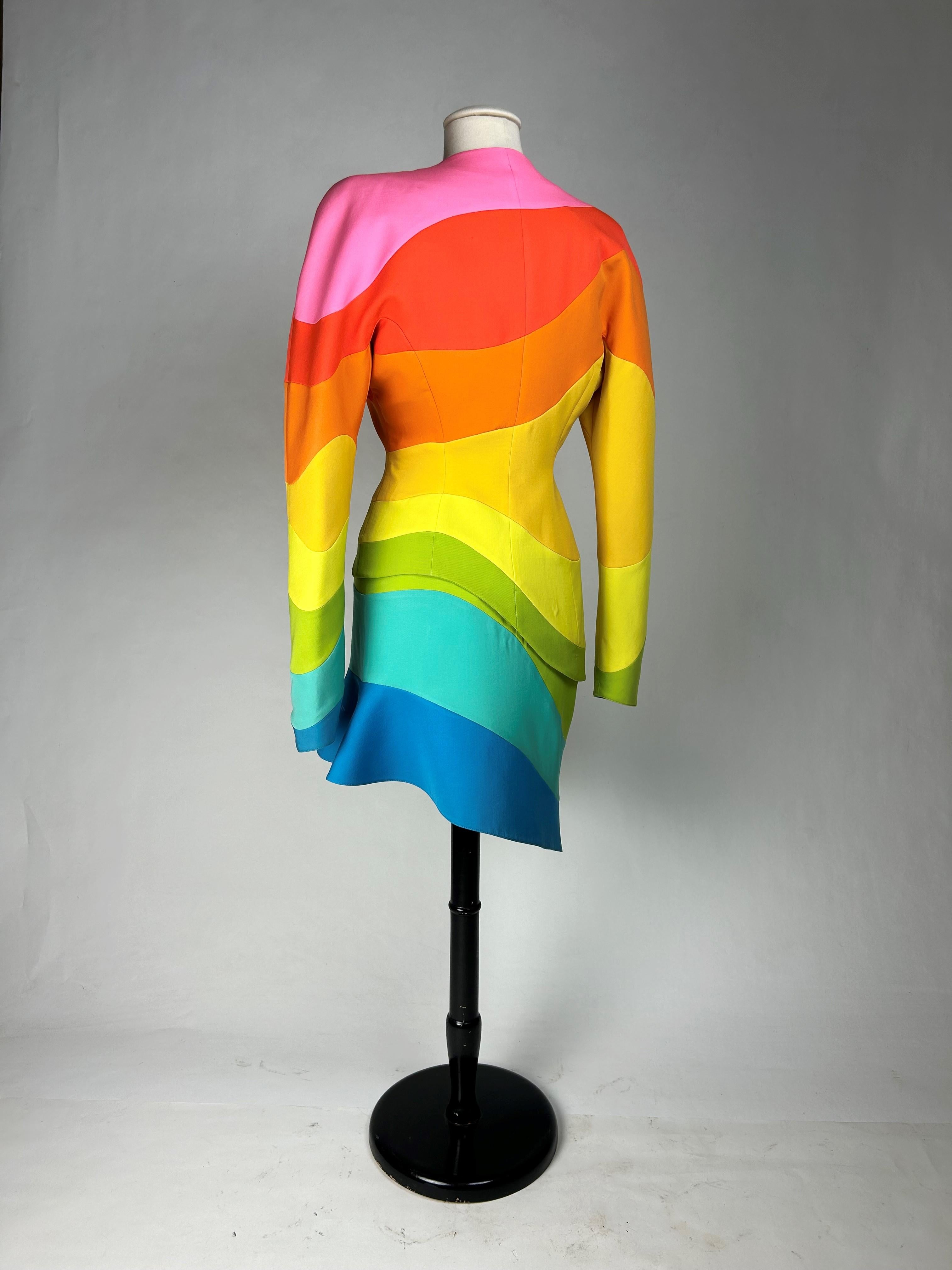 Un tailleur jupe de Thierry Mugler - The Collective Eté Hawaï - Printemps Eté 1990 en vente 2