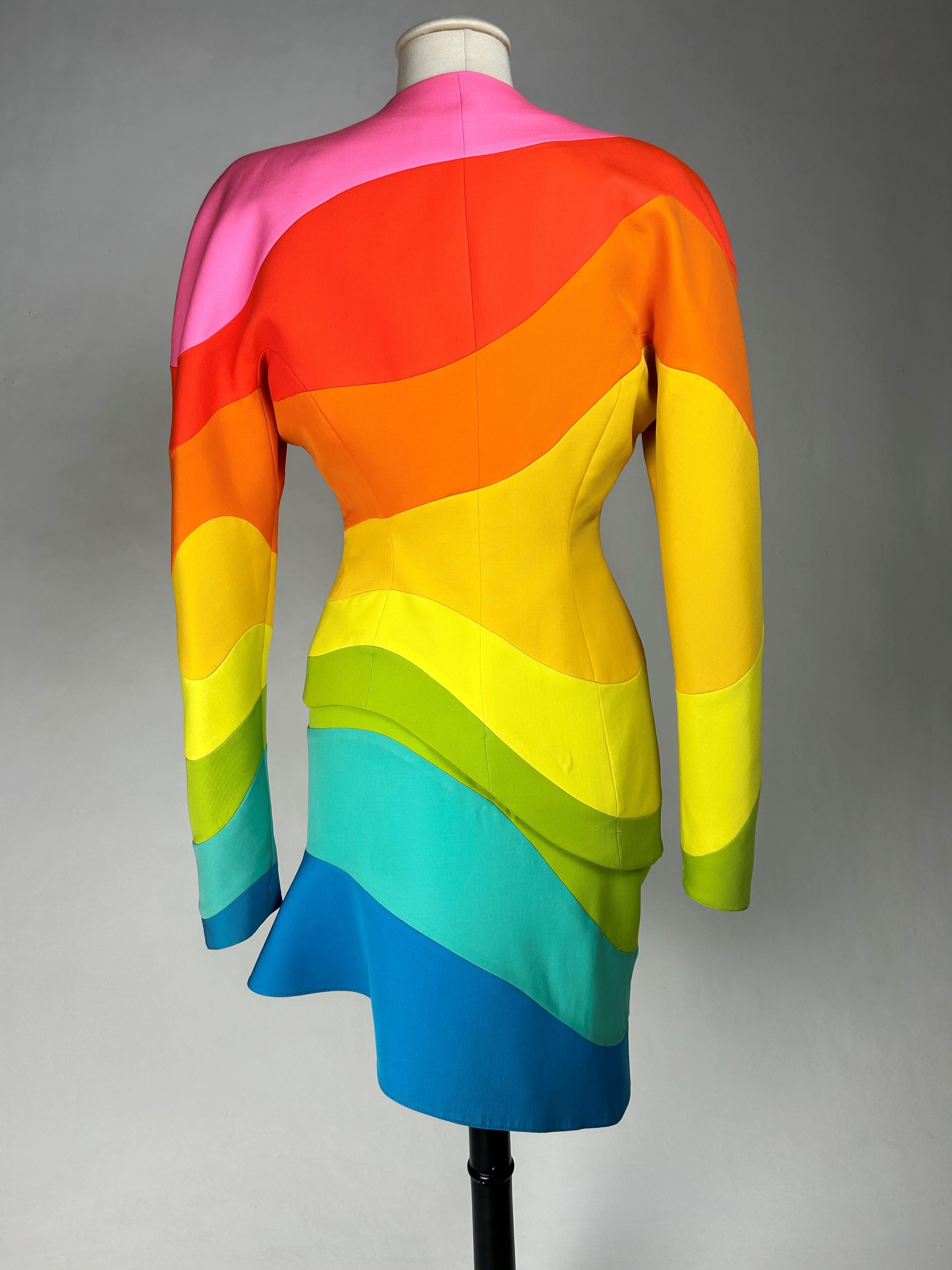 Un tailleur jupe de Thierry Mugler - The Collective Eté Hawaï - Printemps Eté 1990 en vente 5