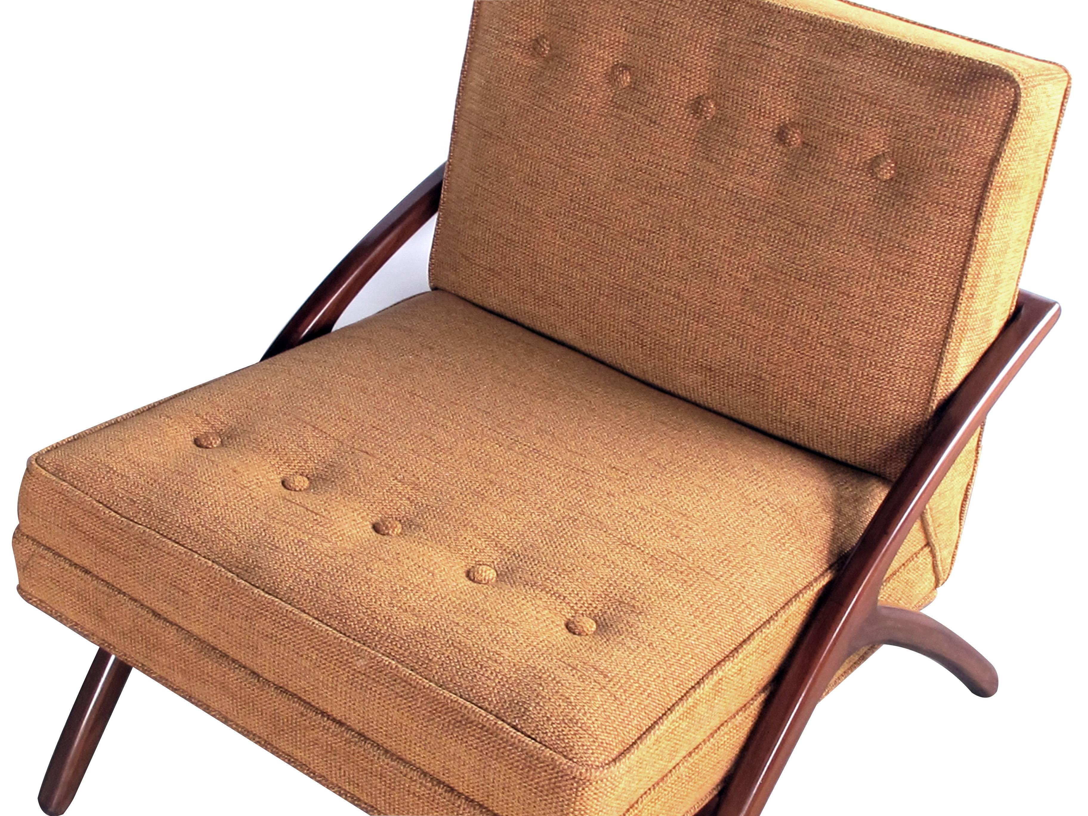 Mid-Century Modern Sleek and Stylish Pair of American 1960s Ash Grasshopper Chairs