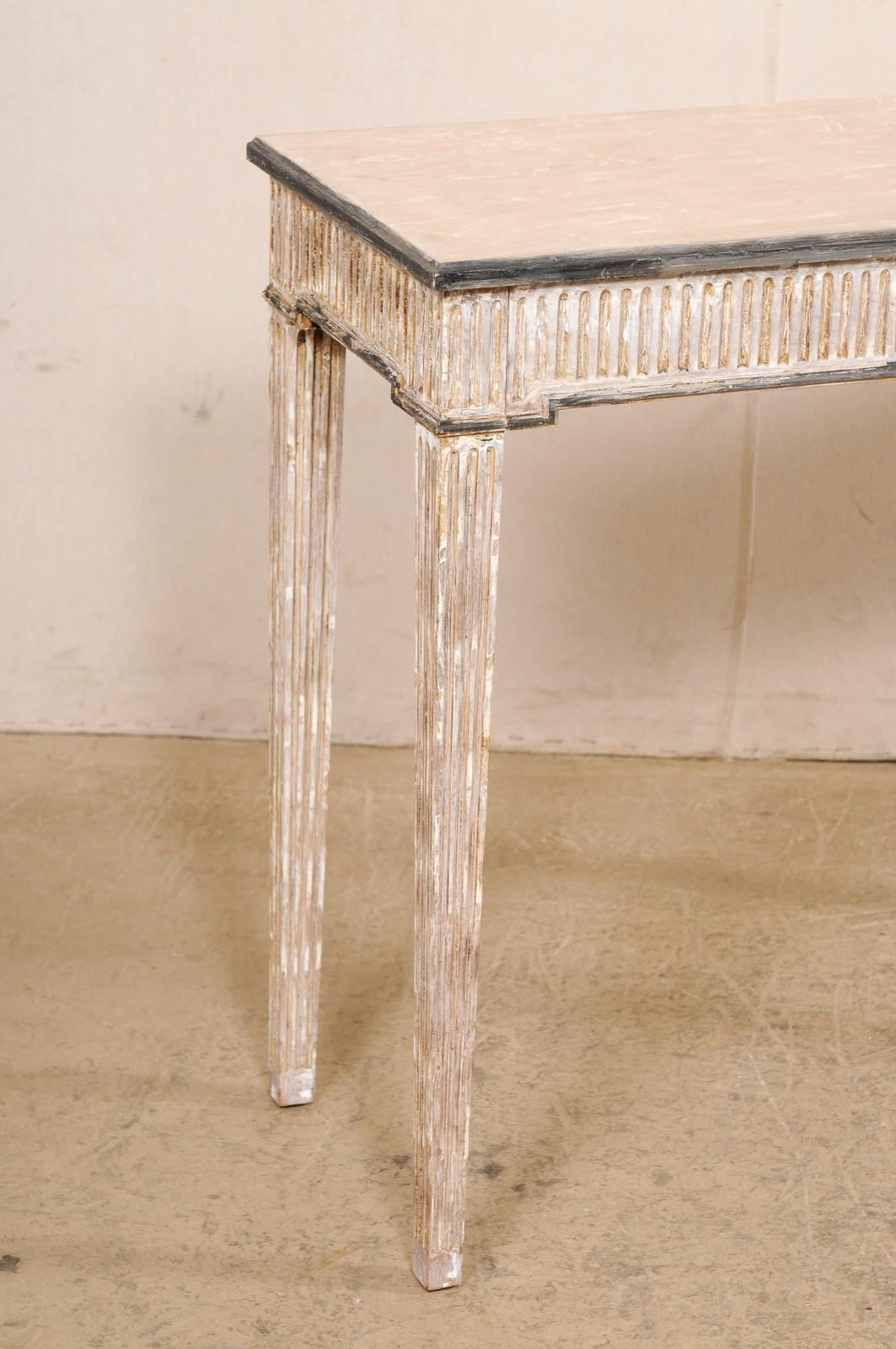 console table fluted