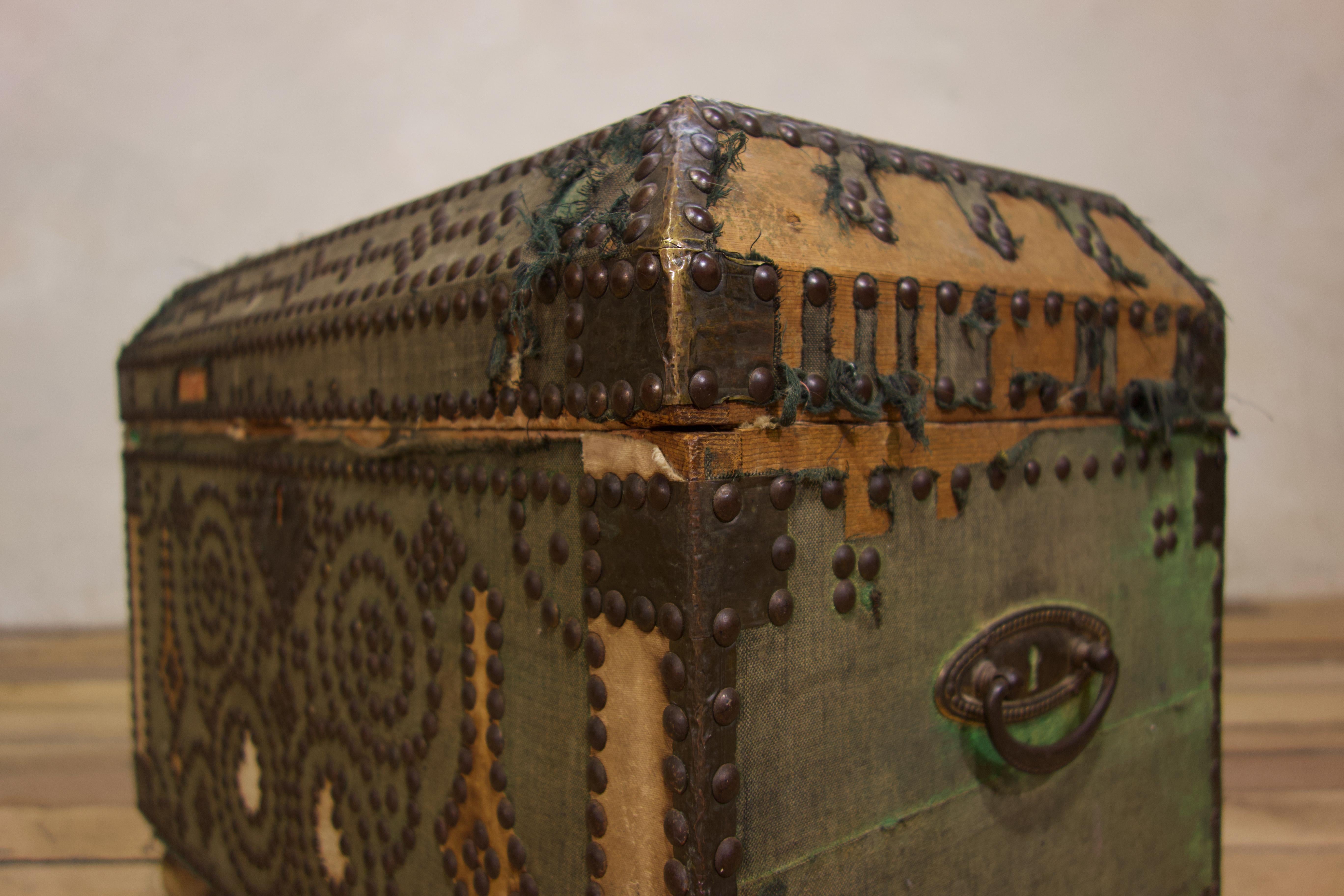 Small 19th Century French Studded Chest - Trunk For Sale 5