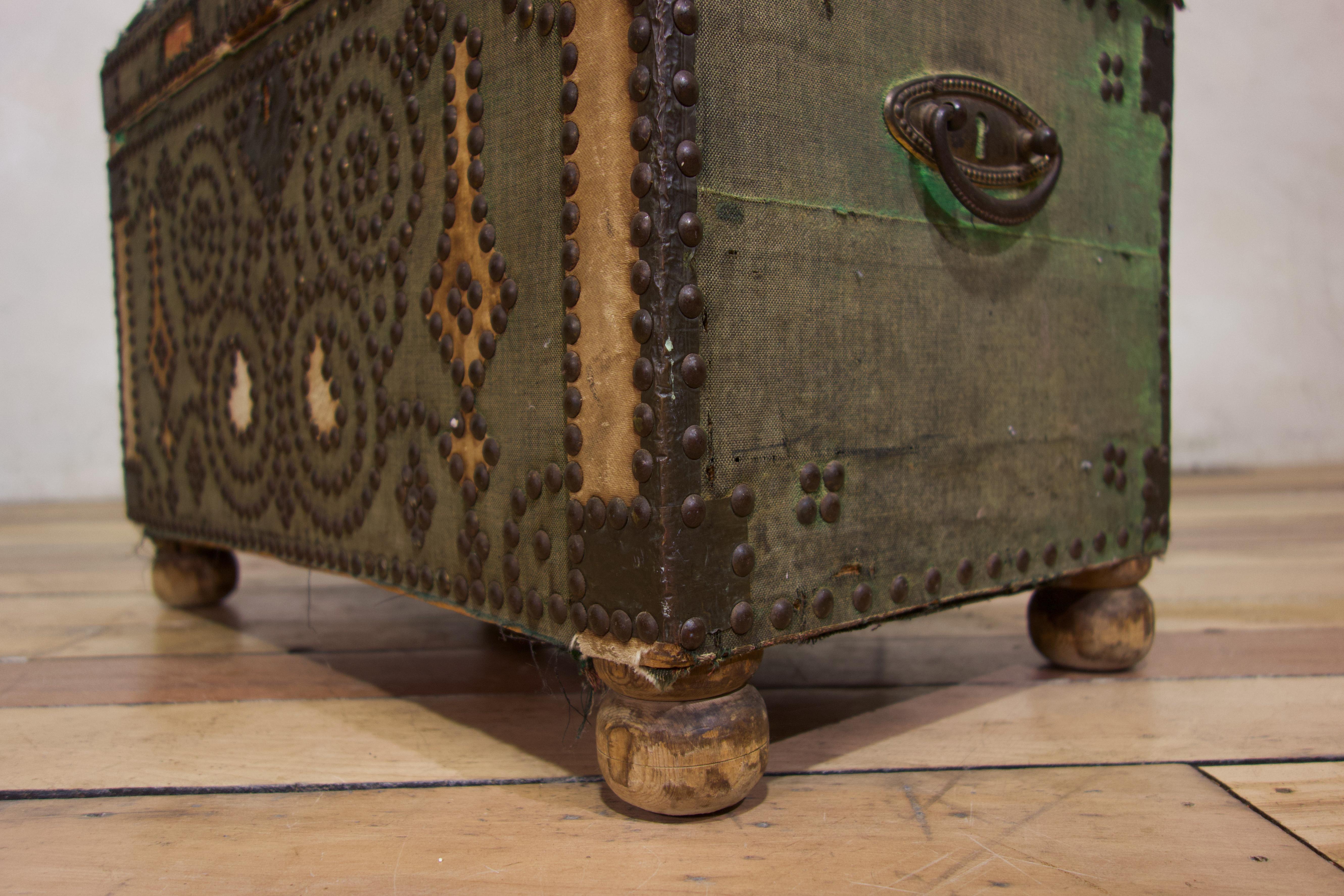 Small 19th Century French Studded Chest - Trunk For Sale 2