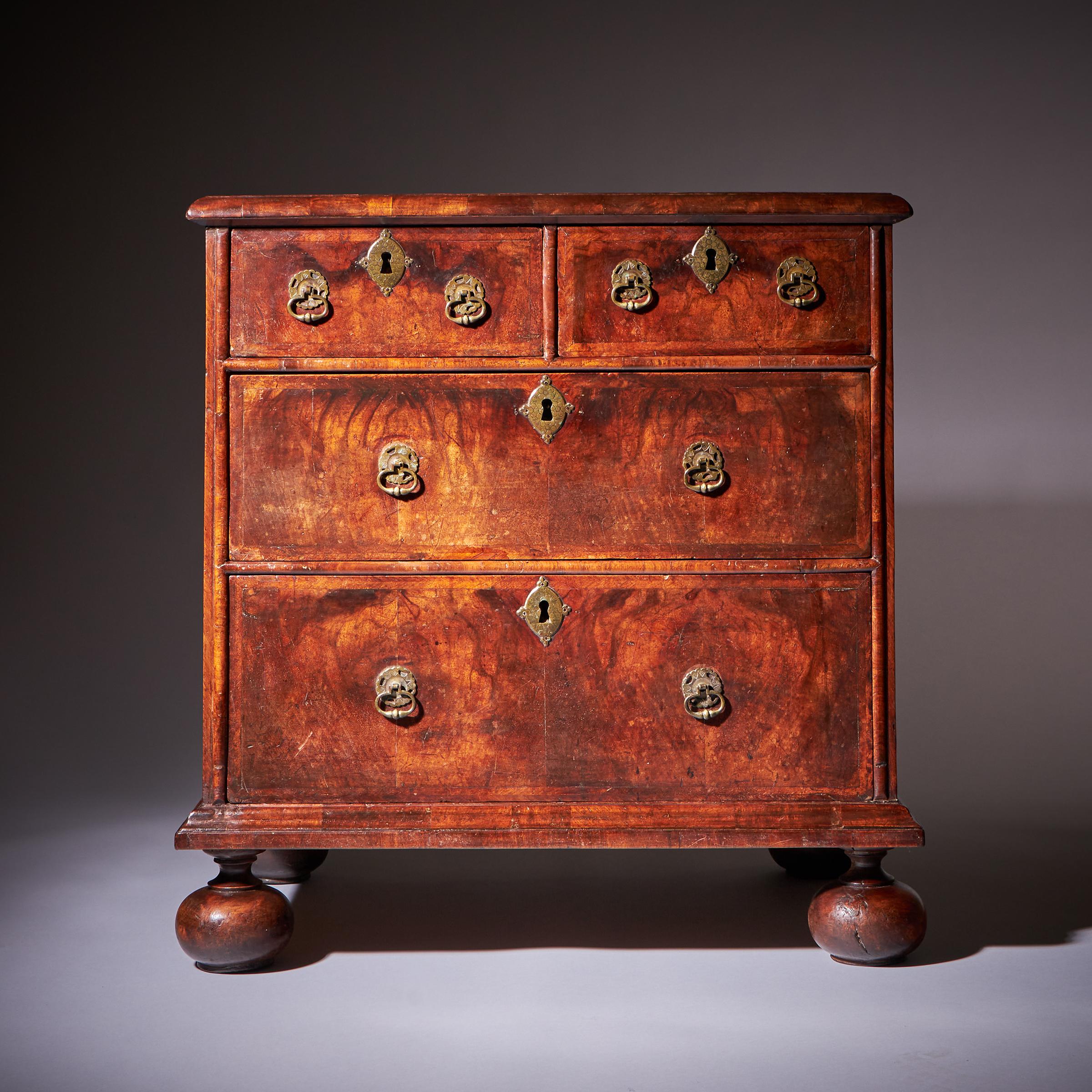 English A Small and Rare William and Marry Figured Walnut Chest of Drawers, Circa 1690.  For Sale