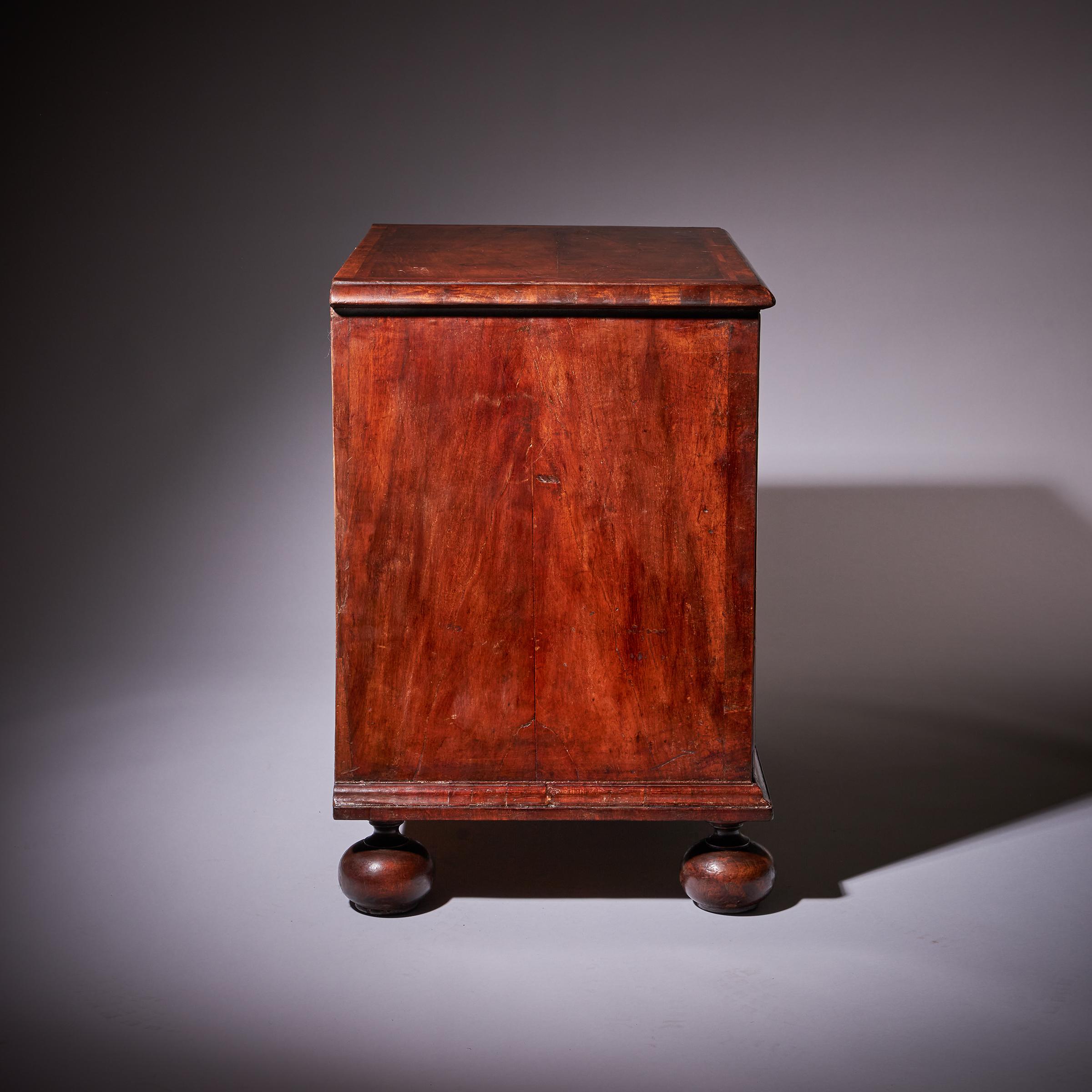 18th Century and Earlier A Small and Rare William and Marry Figured Walnut Chest of Drawers, Circa 1690.  For Sale