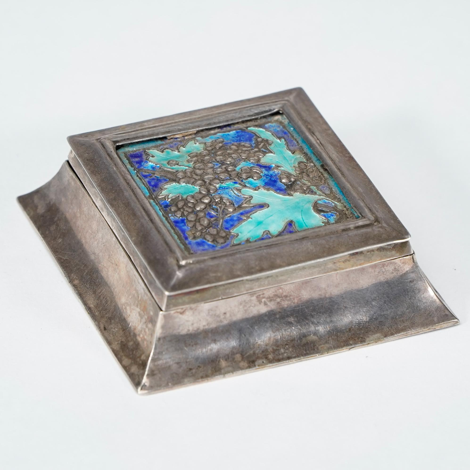 Silver Plate A small Arts and Crafts silver plated jewellery box with enamel decoration For Sale