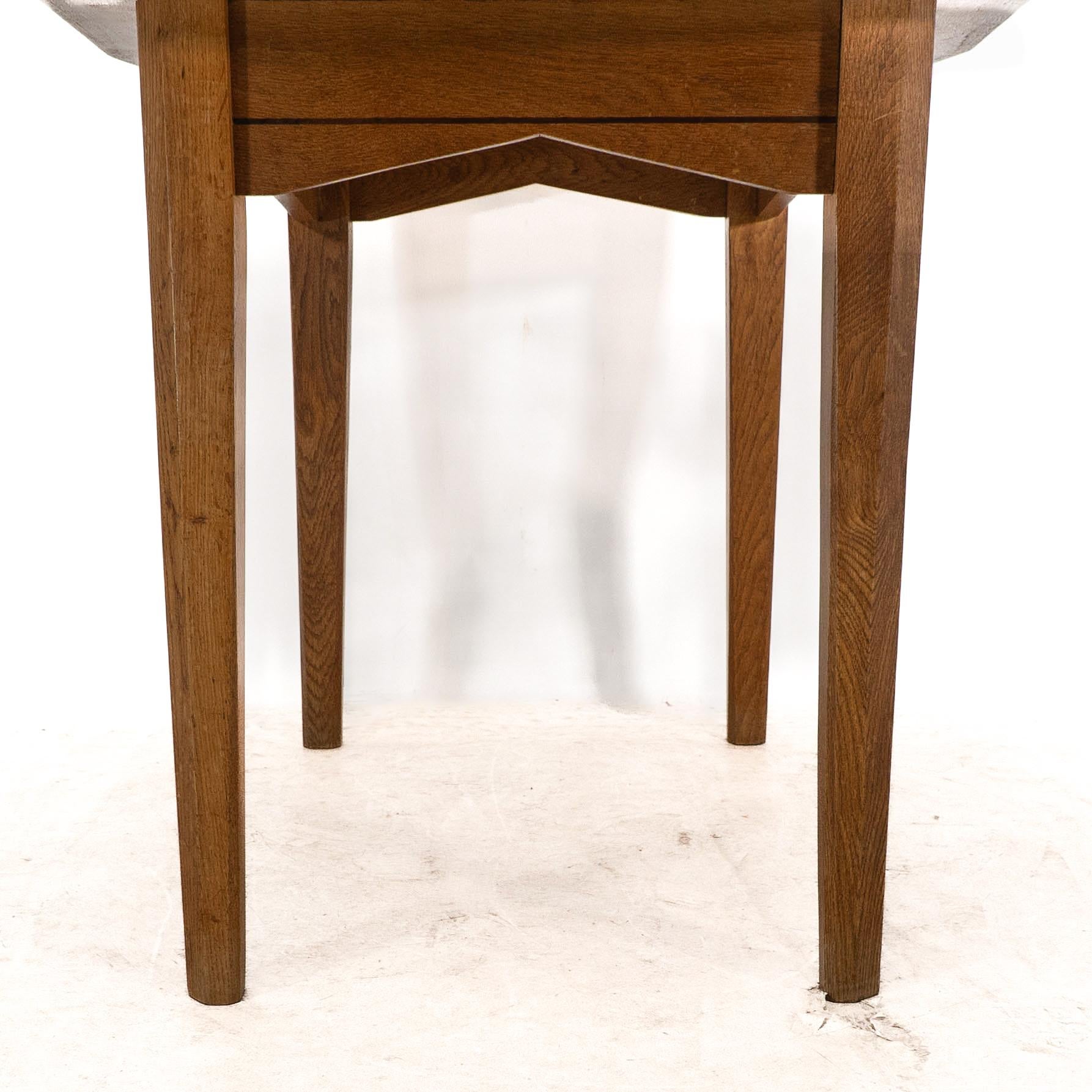 A small Arts & Crafts Cotswold style oak dining or centre table angular designs For Sale 7