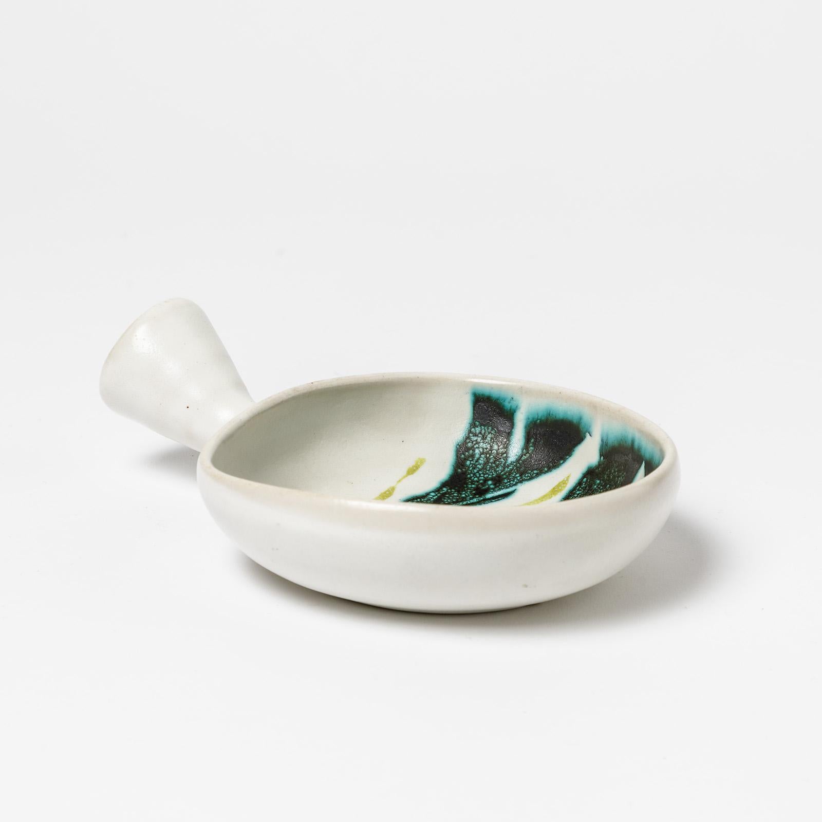 Pequeño plato de cerámica de Robert Deblander, hacia 1965-1970 en Excelente estado para la venta en Saint-Ouen, FR