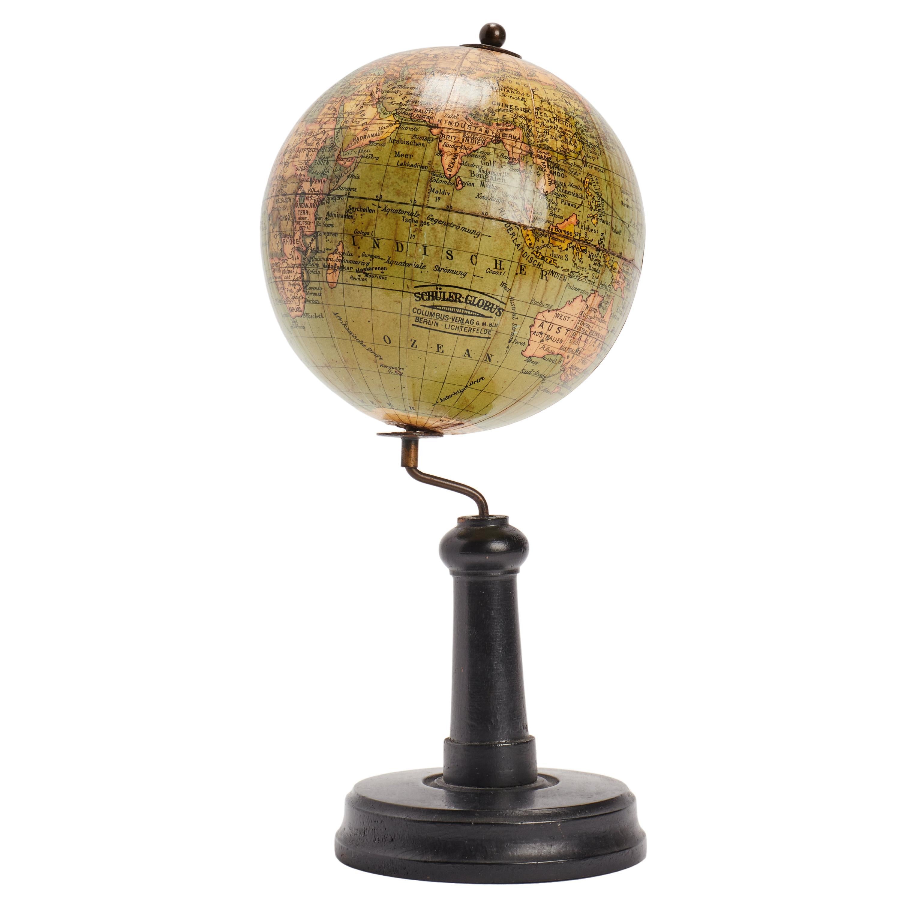 A small didactic terrestrial globe by Columbus, Germany 1920.  For Sale