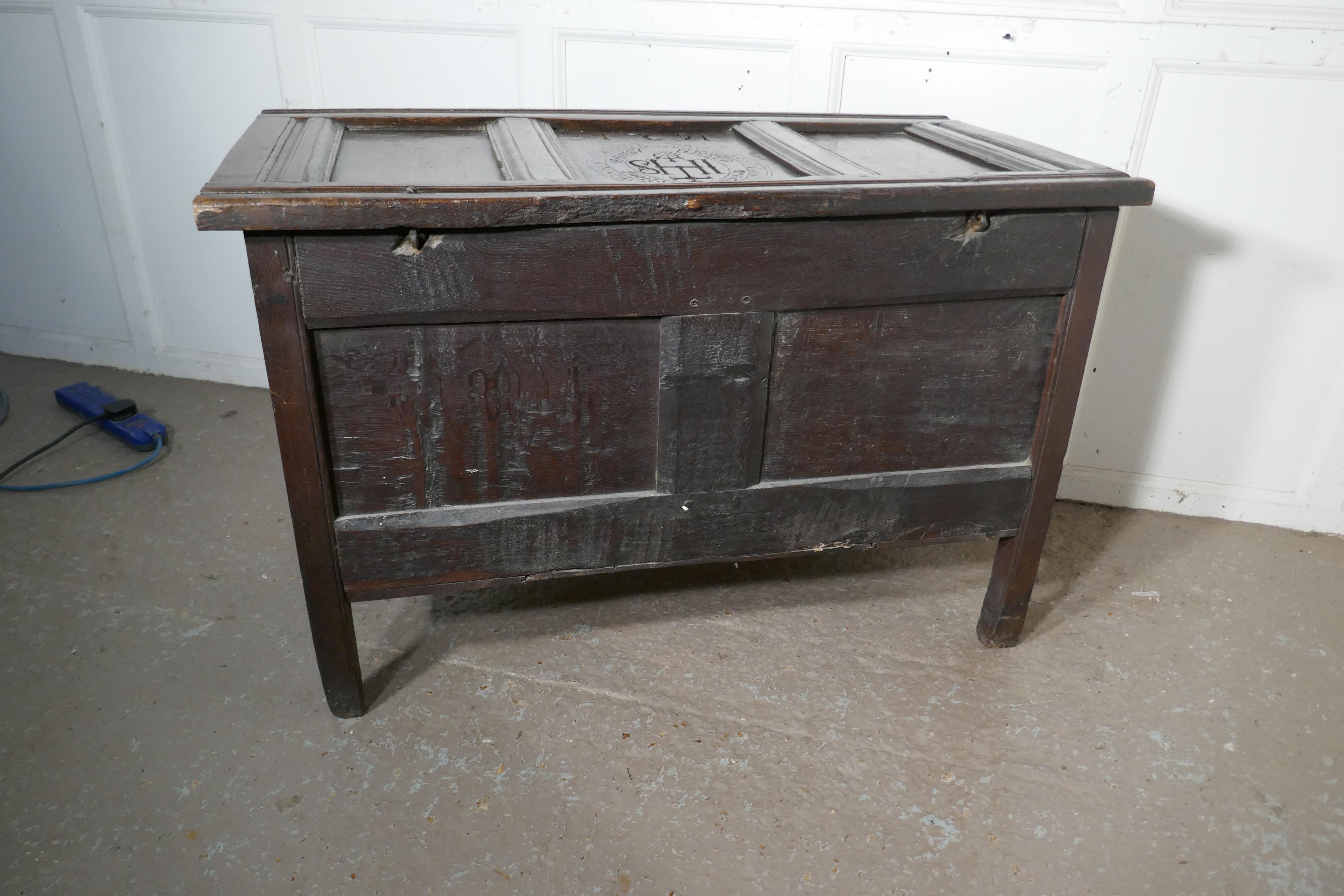 Small Early 17th Century Carved Oak Coffer, 1621 8
