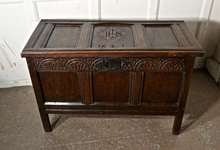 Small Early 17th Century Carved Oak Coffer, 1621 2