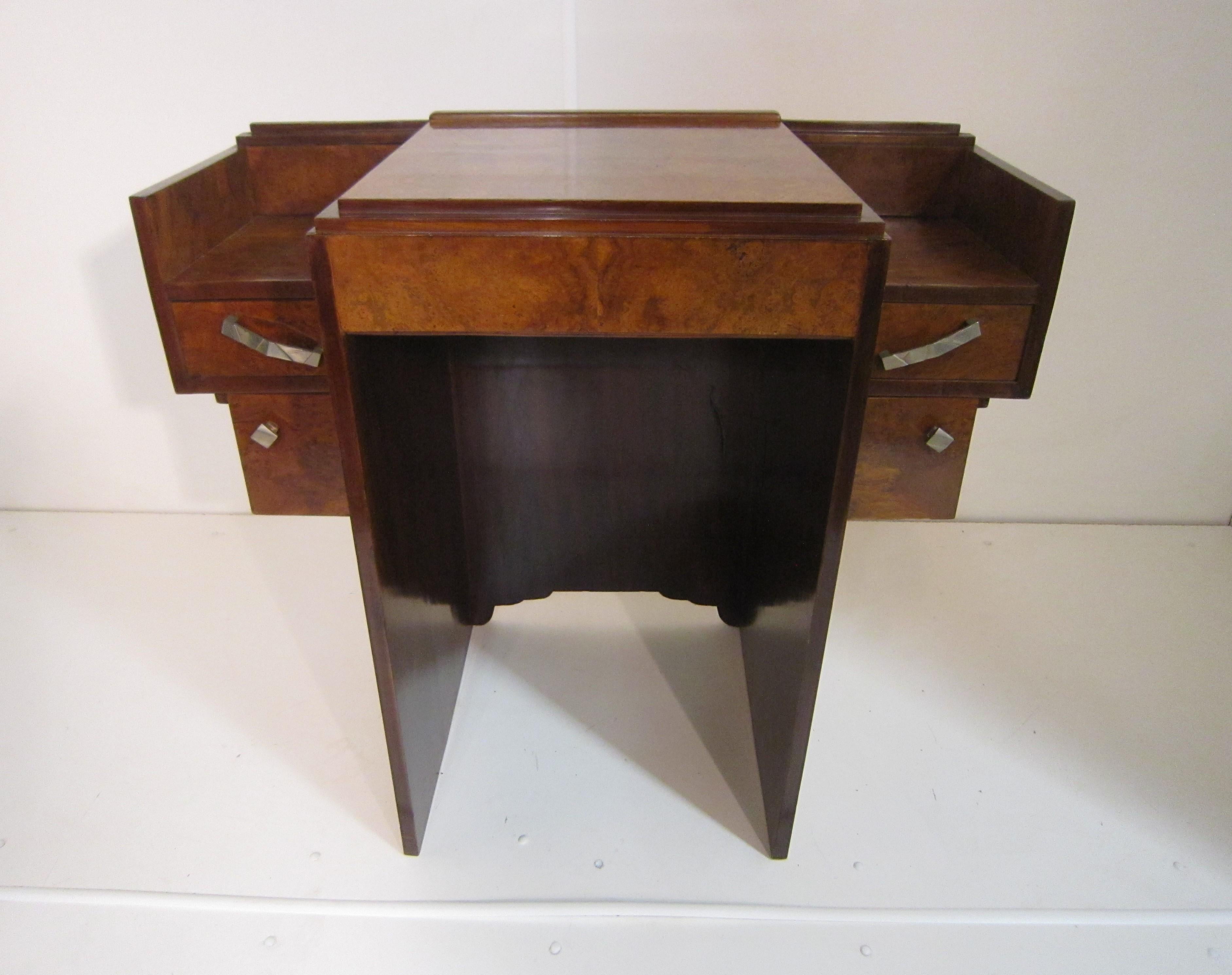 Small French Art Deco Writing Desk/ vanity 9