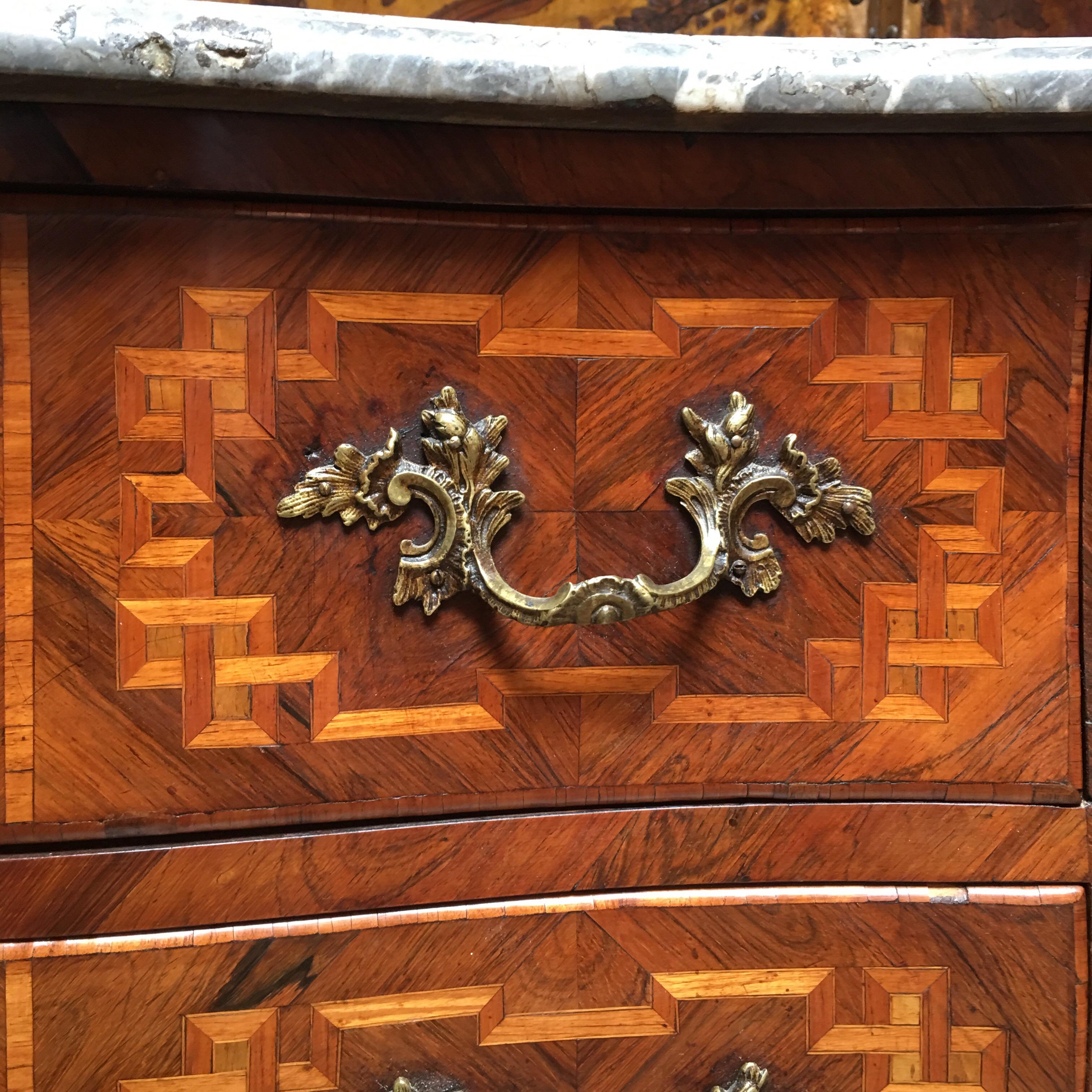 18th Century Small French Louis XV Marquetry Commode with Marble Top 1