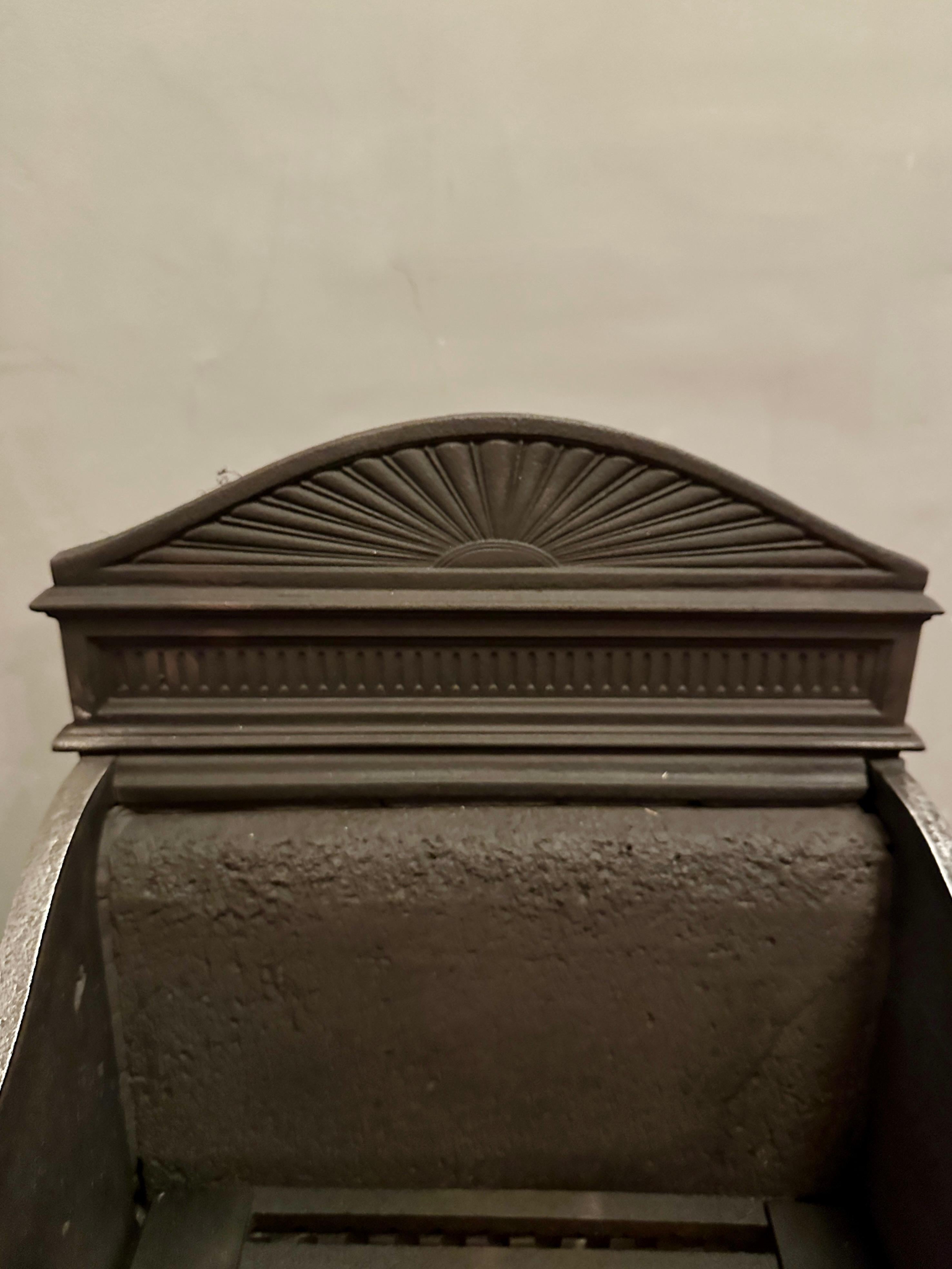A Small Late 19th C Brass And Cast Iron Firegrate For Sale 2