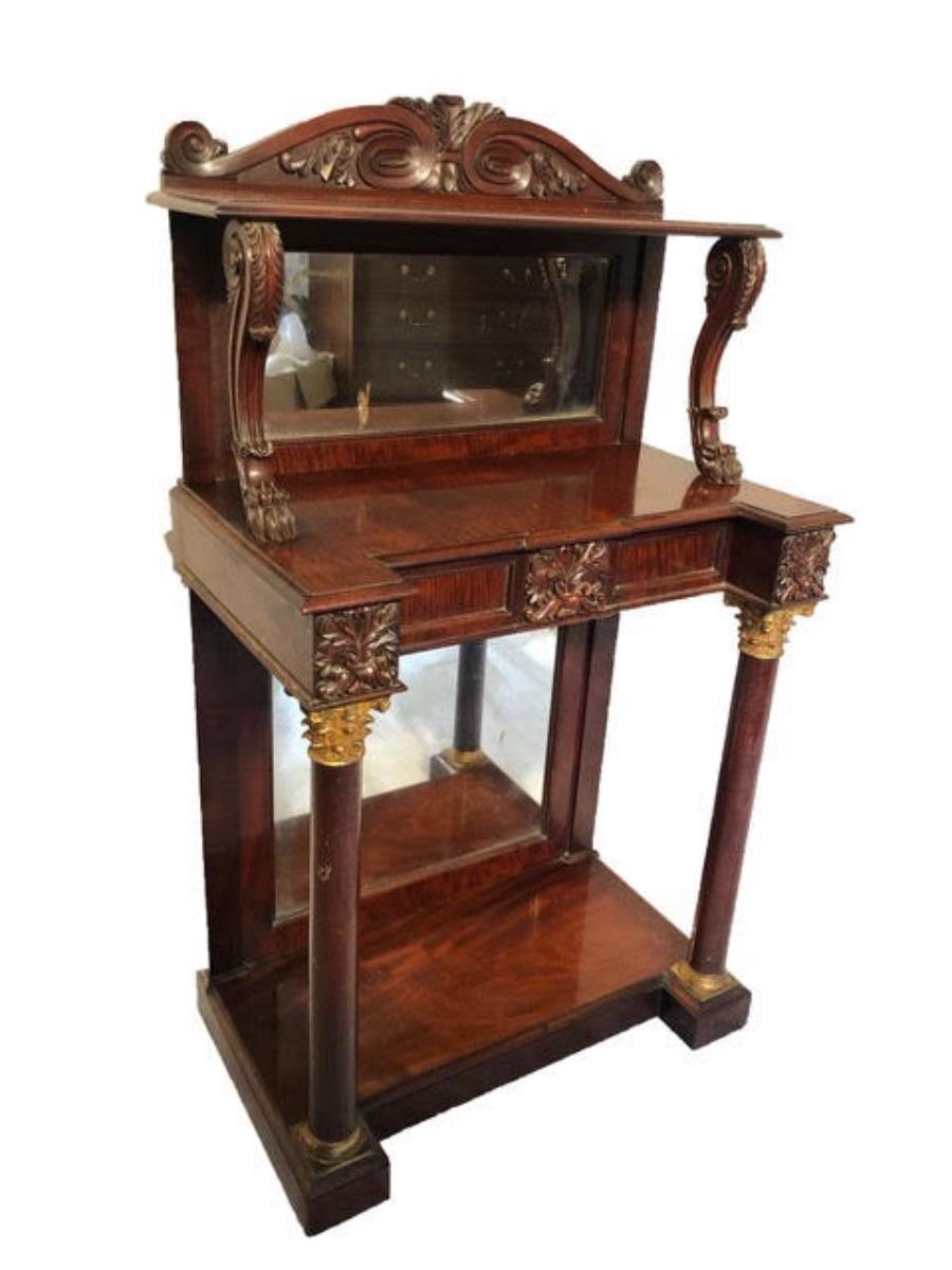 Petite table d'appoint/console en acajou avec miroir, vers 1840 en vente 2