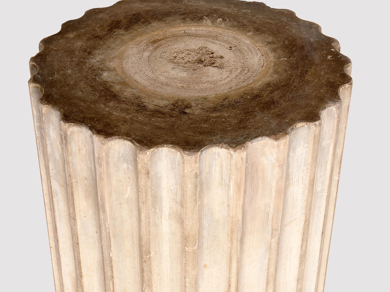 Scagliola Piccola colonna in gesso, Francia, 1860 circa. in vendita