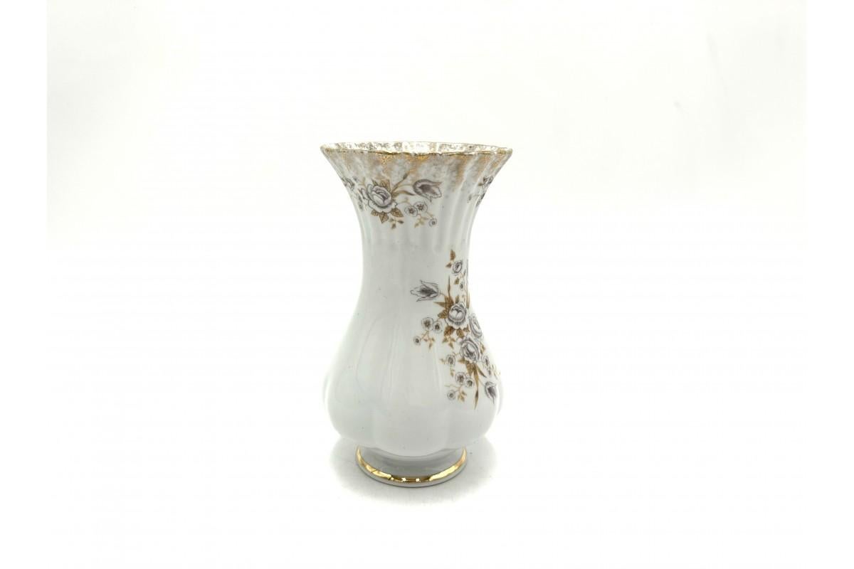Polish A small porcelain vase, Chodziez, 1970s For Sale