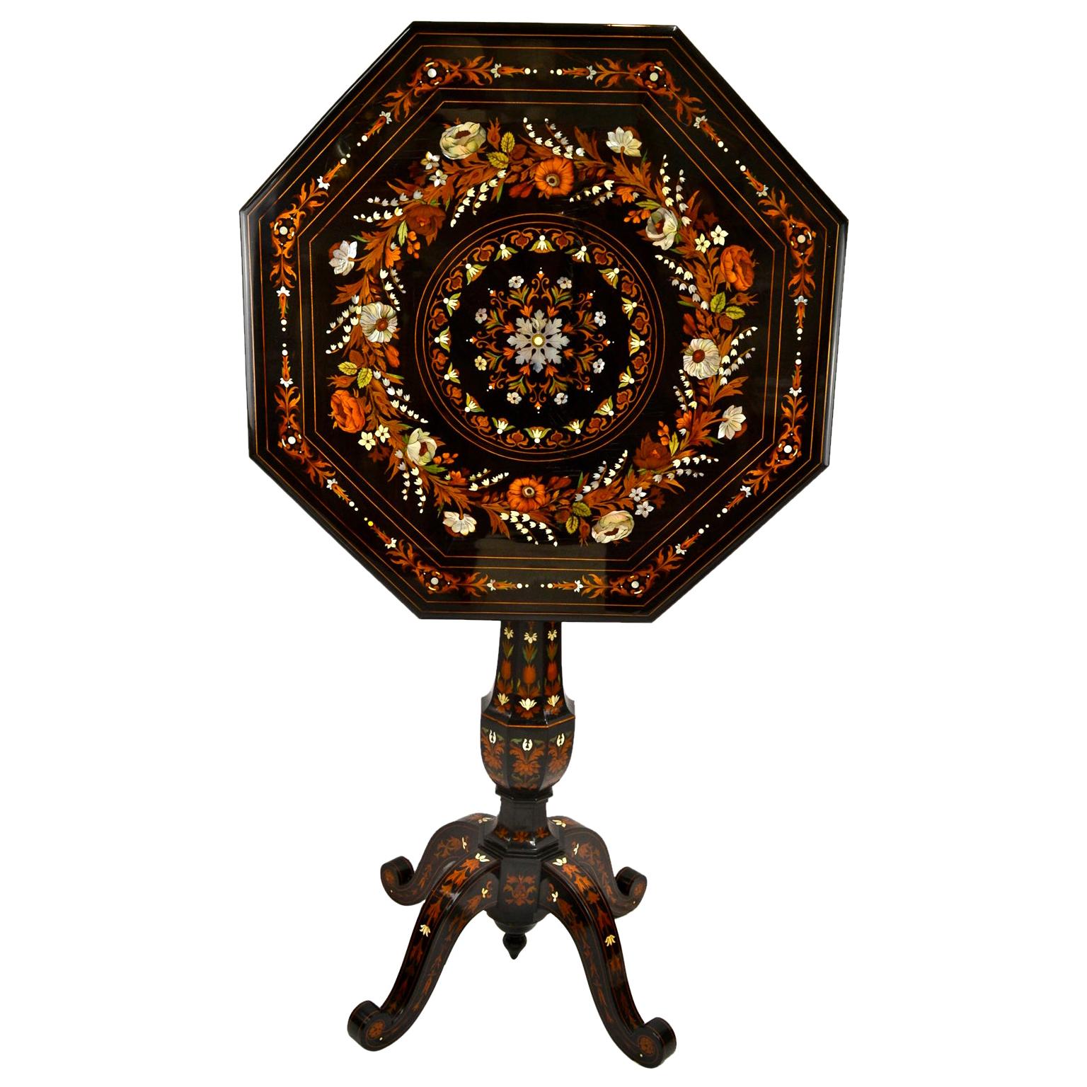Small Scale Tilt Top Octagonal Centre Table in the Manner of Falcini
