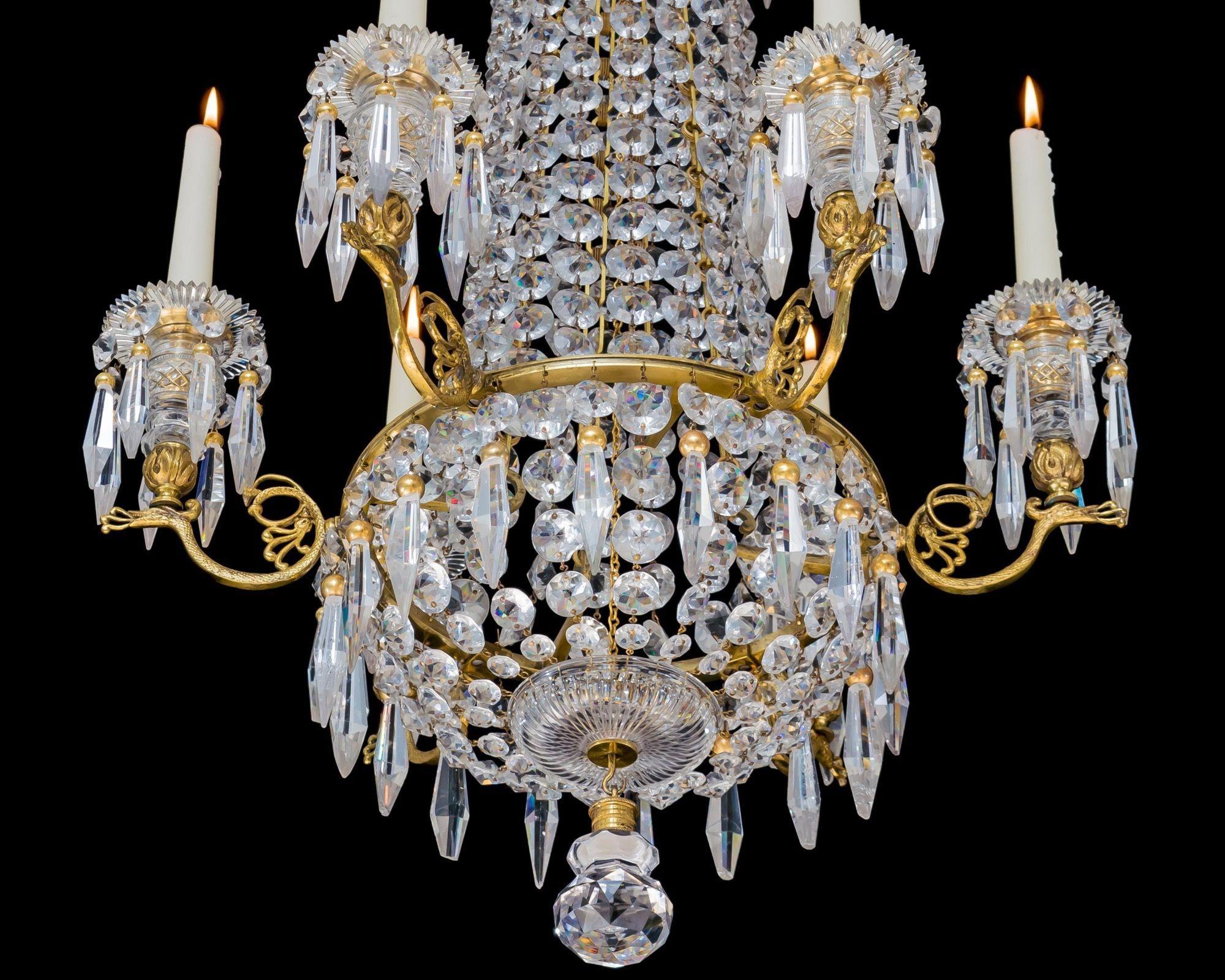 XIX secolo Un piccolo lampadario Regency a sei luci in vendita