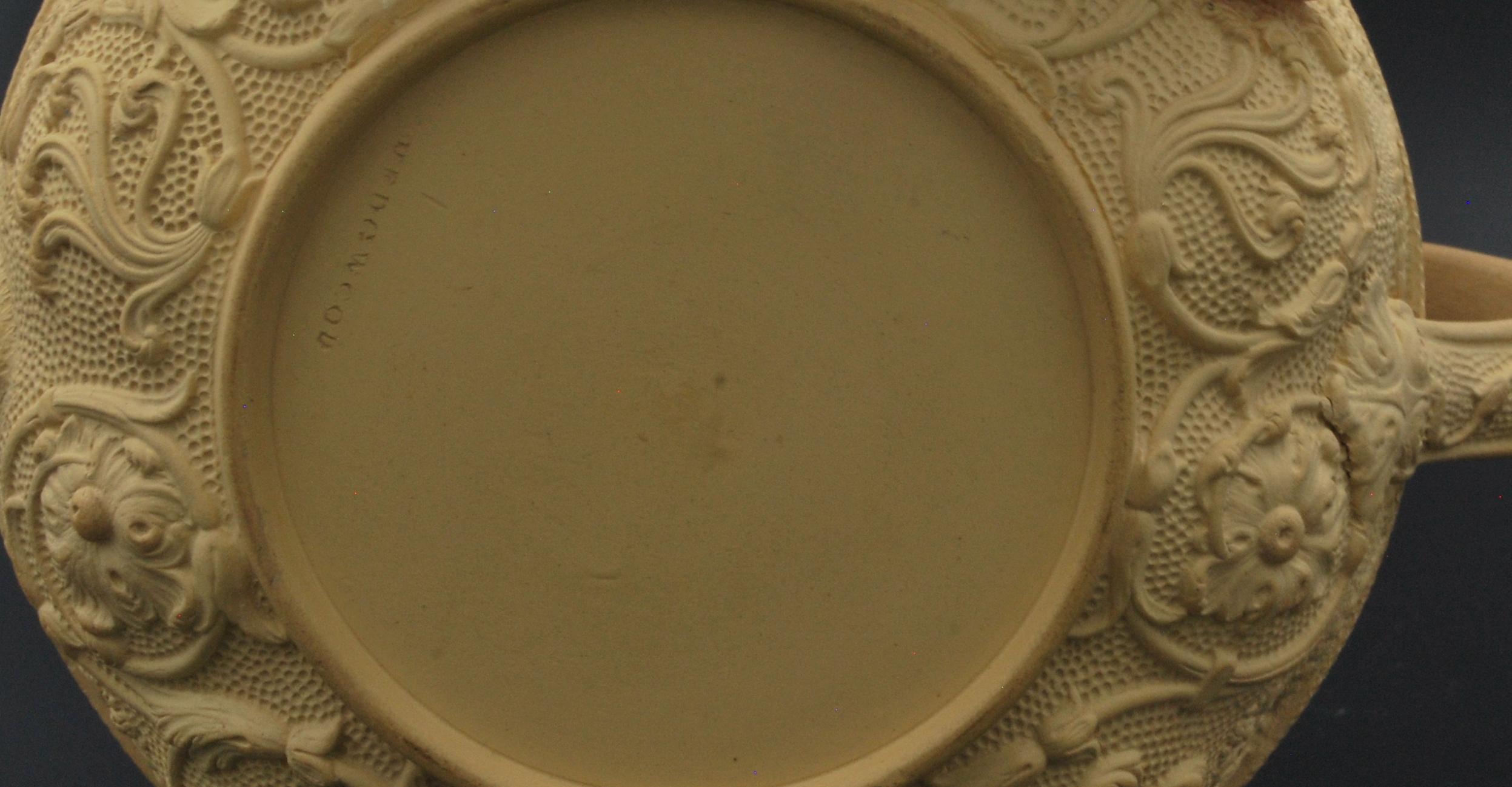 Kleine Teekanne aus Schilfrohr mit Spaniel-Finish. Wedgwood, um 1820 (Frühes 19. Jahrhundert) im Angebot
