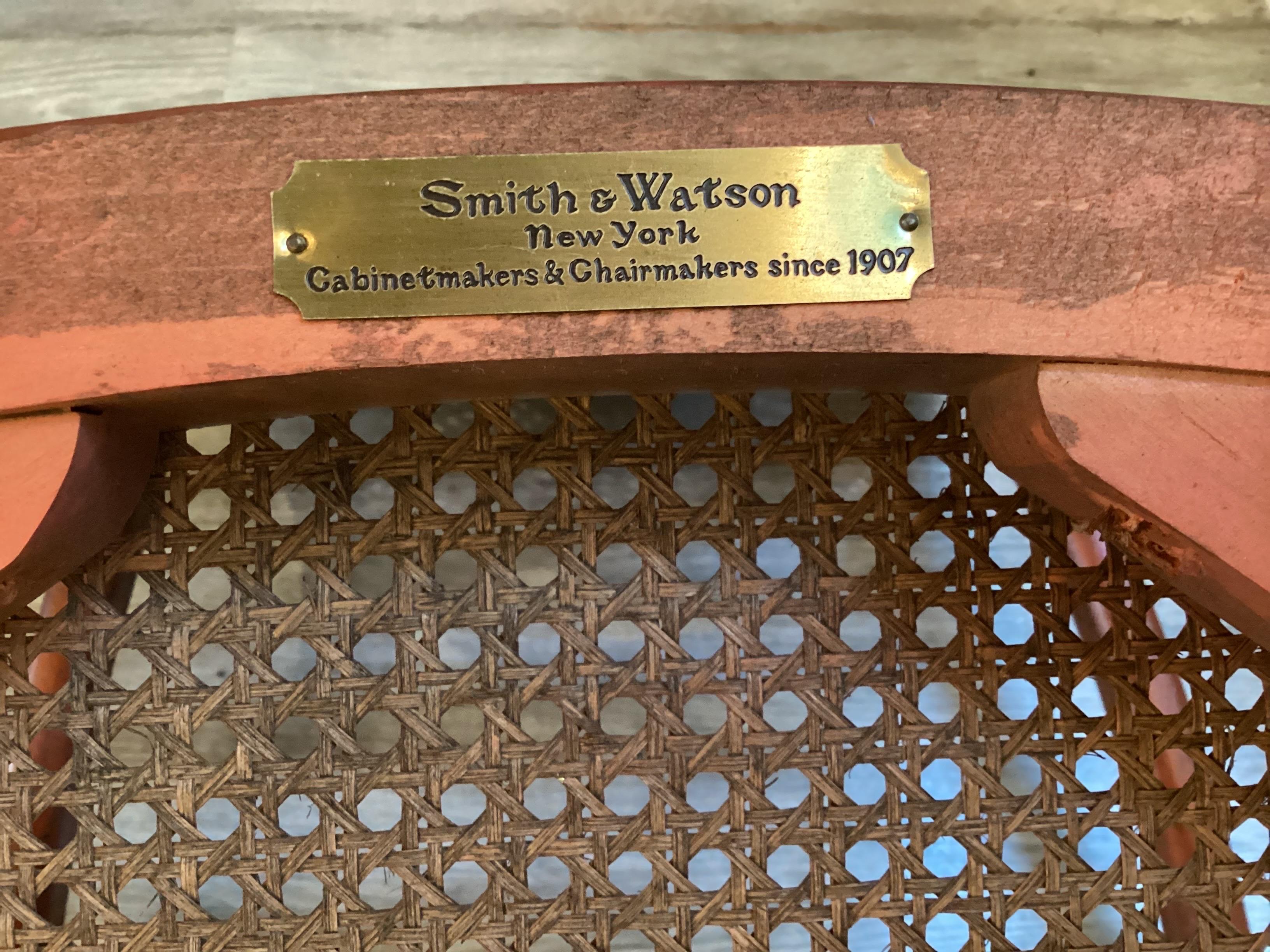 Fauteuil Regency peint à la main par Smith and Watson avec assise cannelée en vente 5