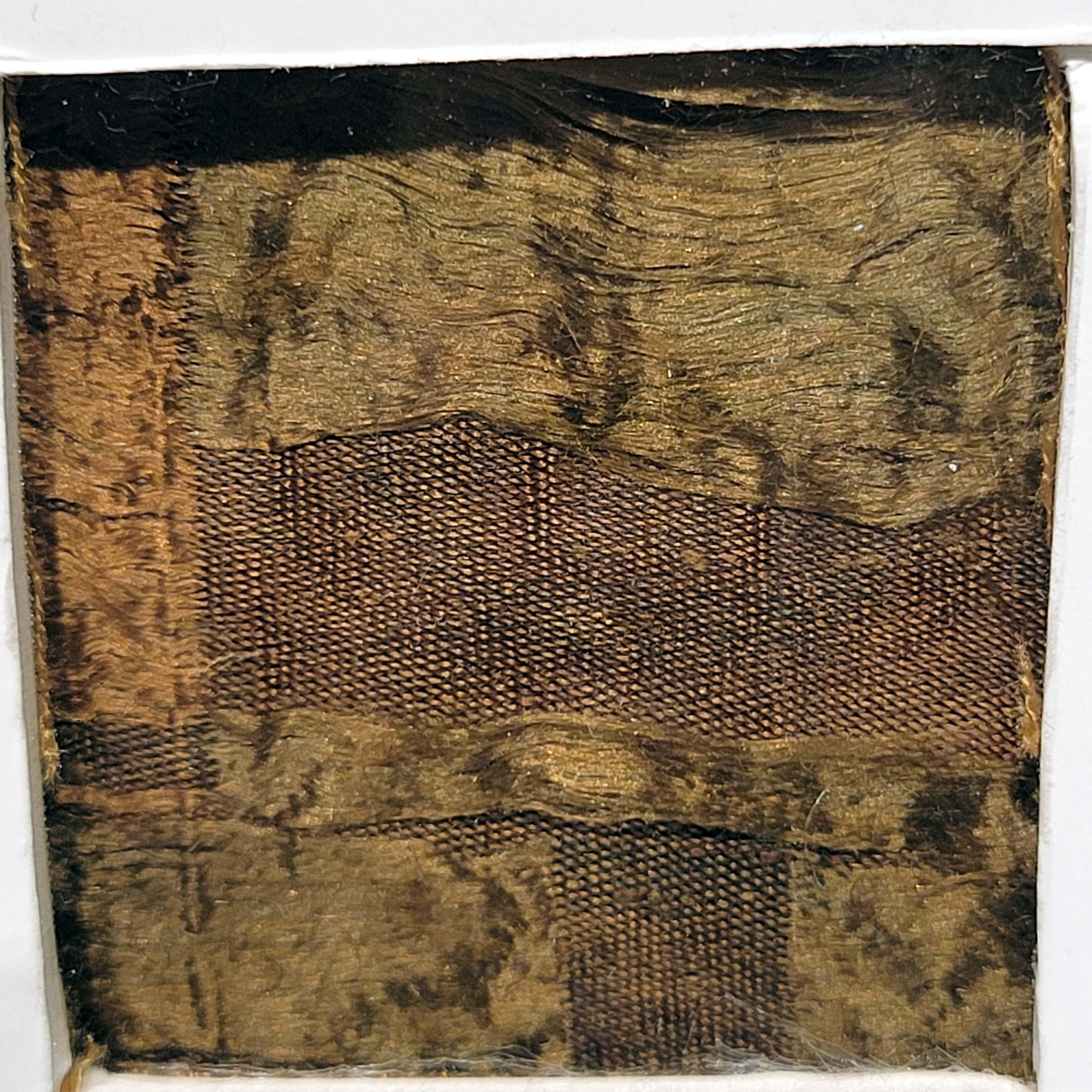 Sogdian Silk Samite Fragment with Confronting Pheasants, Central Asia, 8th C. For Sale 1