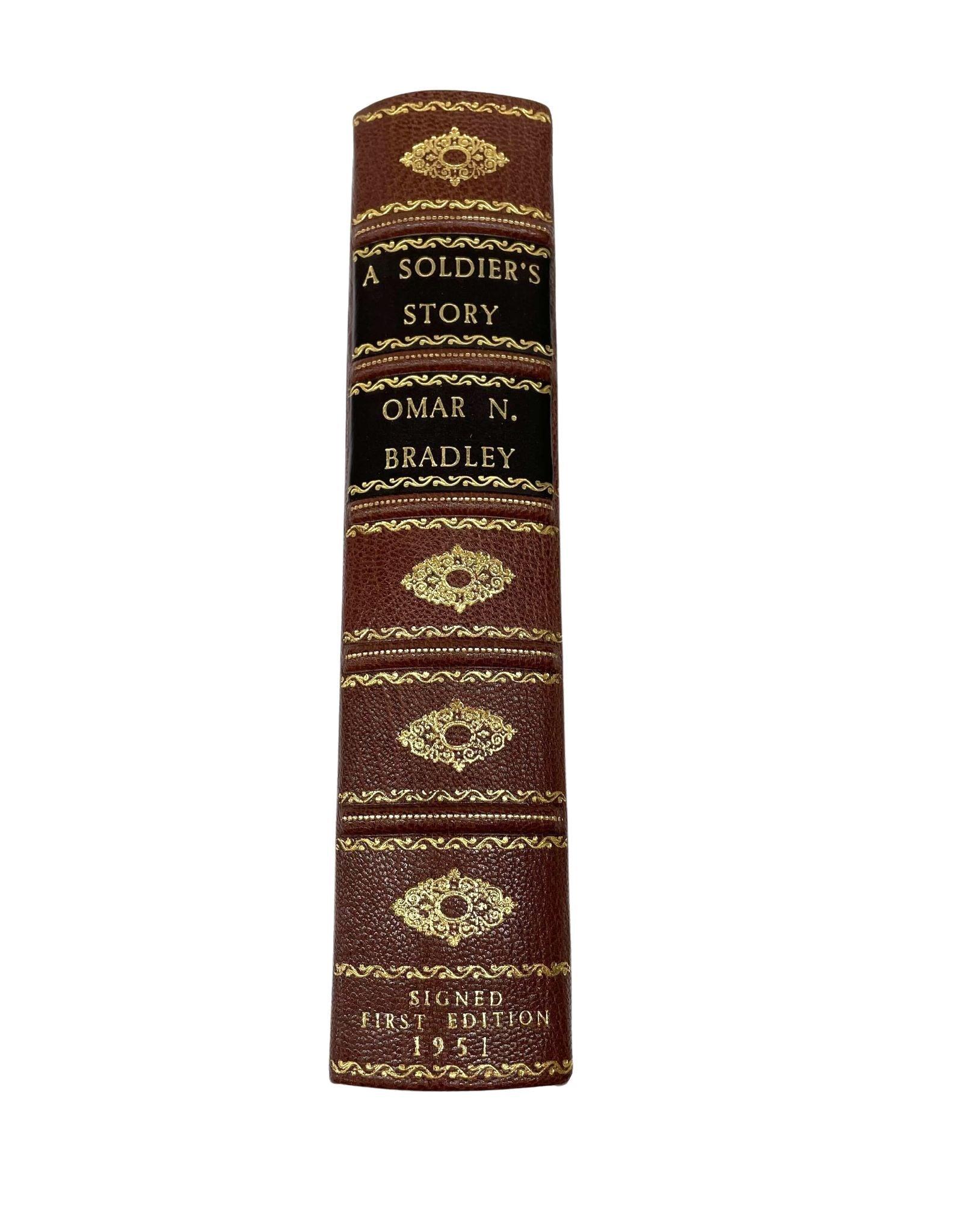 Cuir Une histoire d'un soldat, signée et inscrite par Omar Bradley, première édition, 1951 en vente