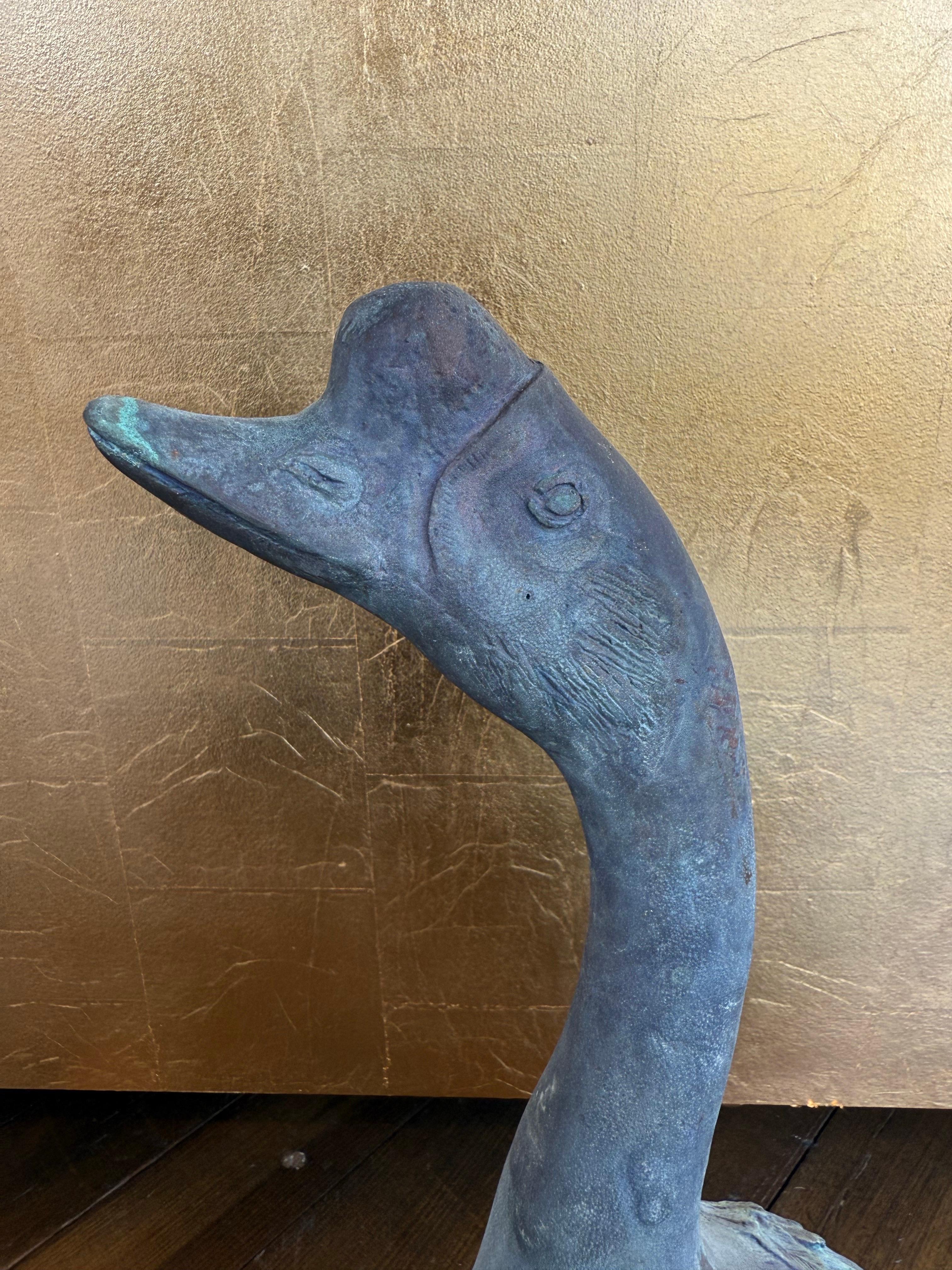 Eine Gans aus massivem Bronzeguss im Angebot 6