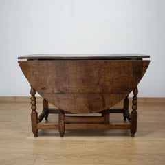 Mesa Gateleg de roble macizo Circa 1680