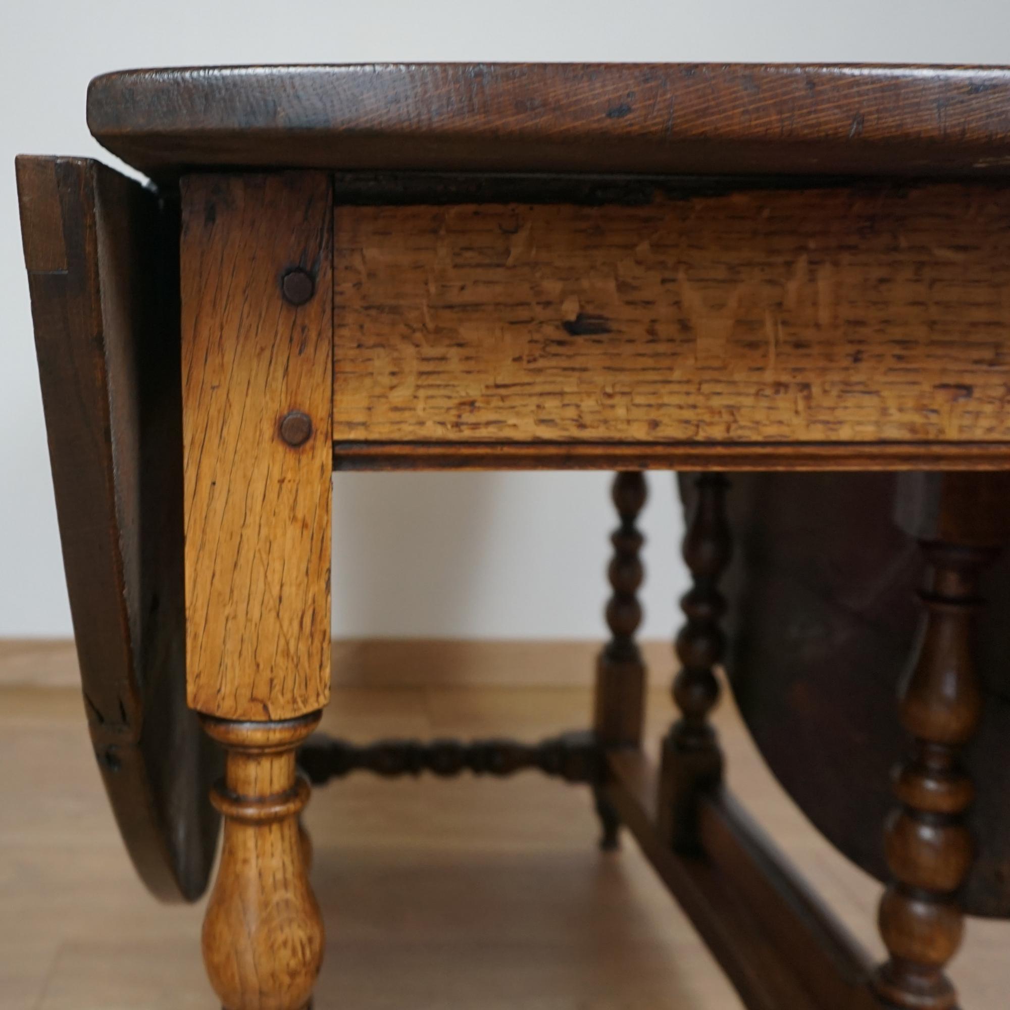 17th Century A Solid Oak Gateleg Table Circa 1680 For Sale