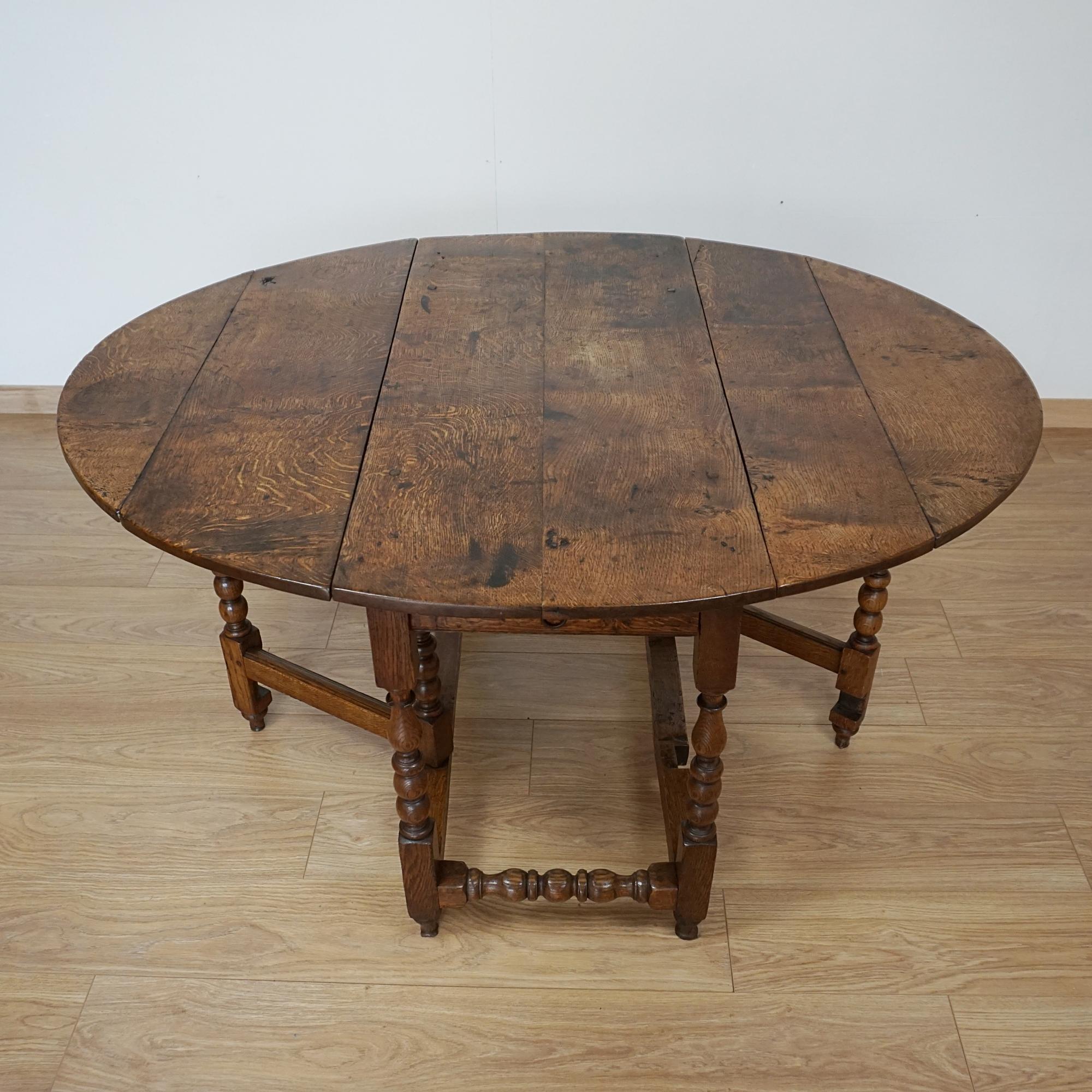 A Solid Oak Gateleg Table Circa 1680 For Sale 2