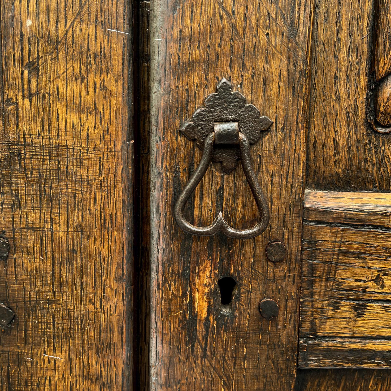 Solid Oak Wardrobe with Hand Carved Linenfold Panels, English, circa 1900 2