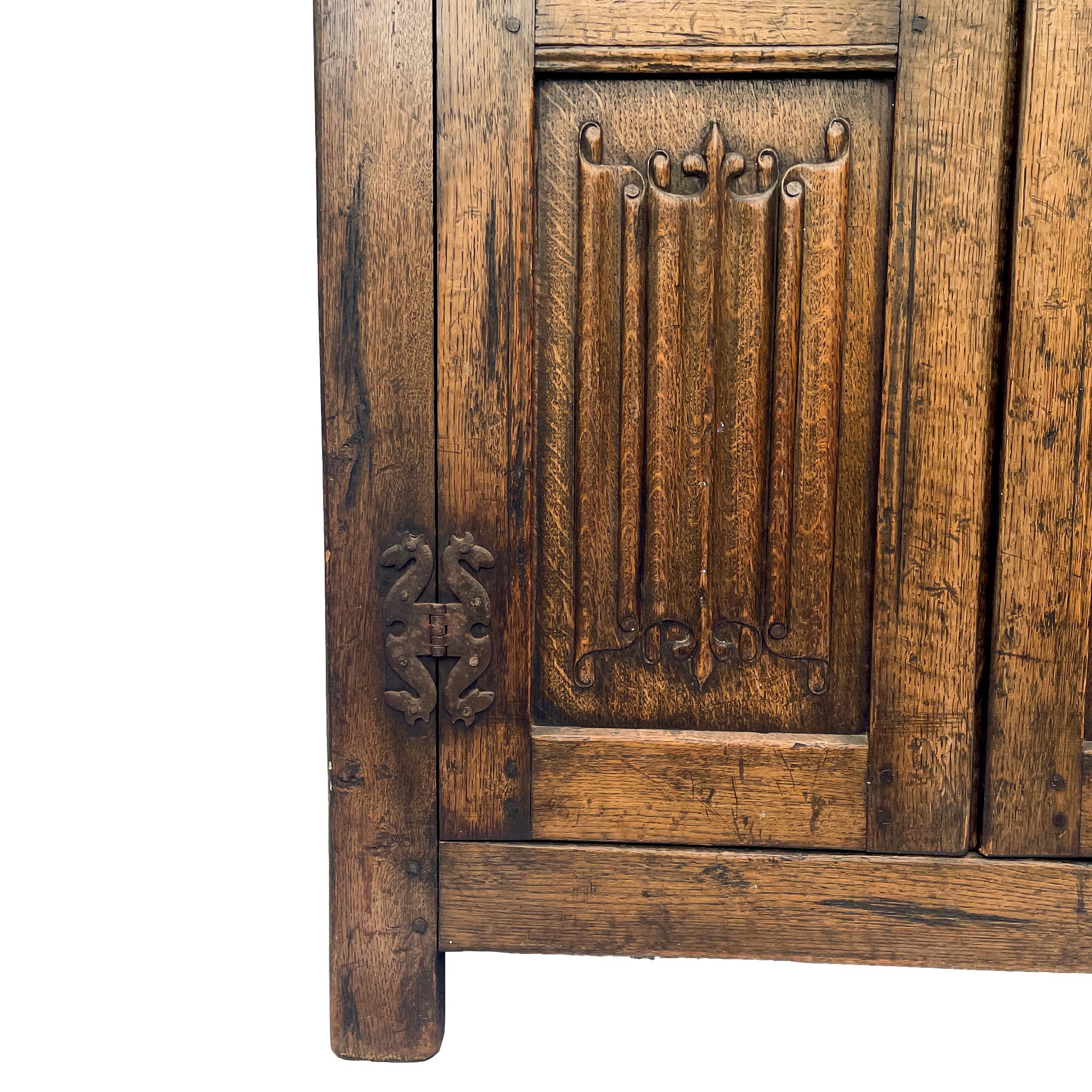 Solid Oak Wardrobe with Hand Carved Linenfold Panels, English, circa 1900 3