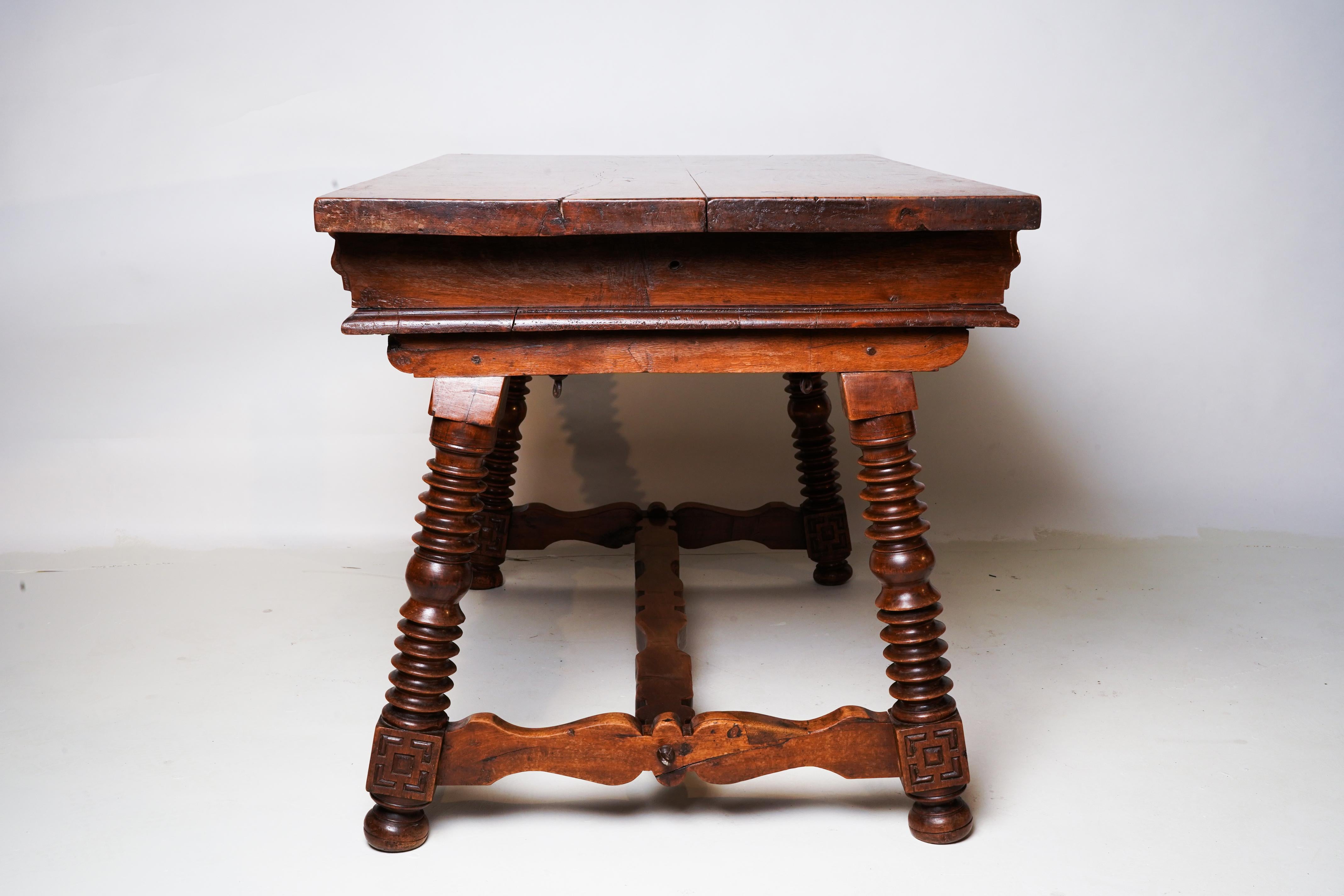 18th Century and Earlier Solid Walnut Spanish Baroque Desk For Sale