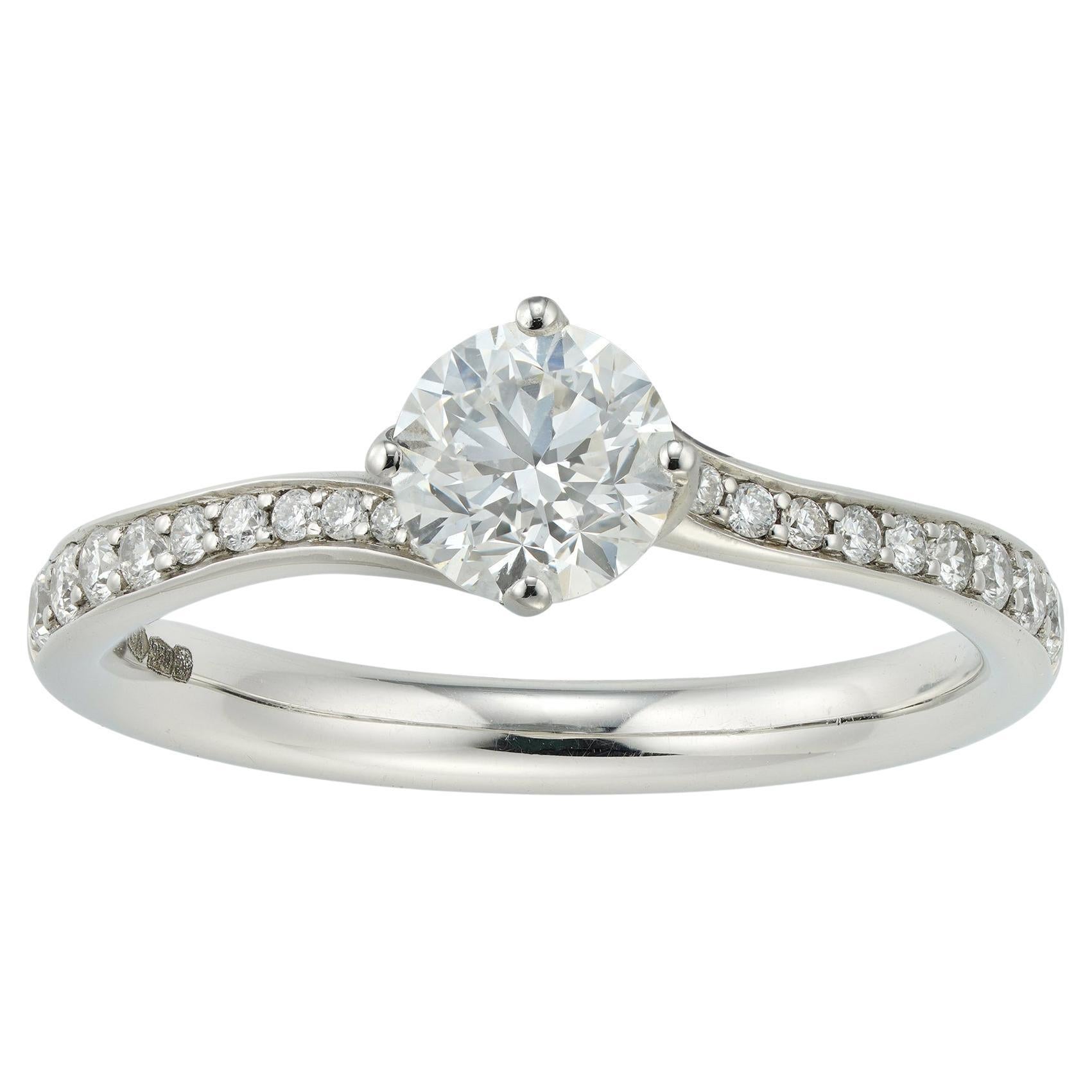 A solitaire diamond ring For Sale