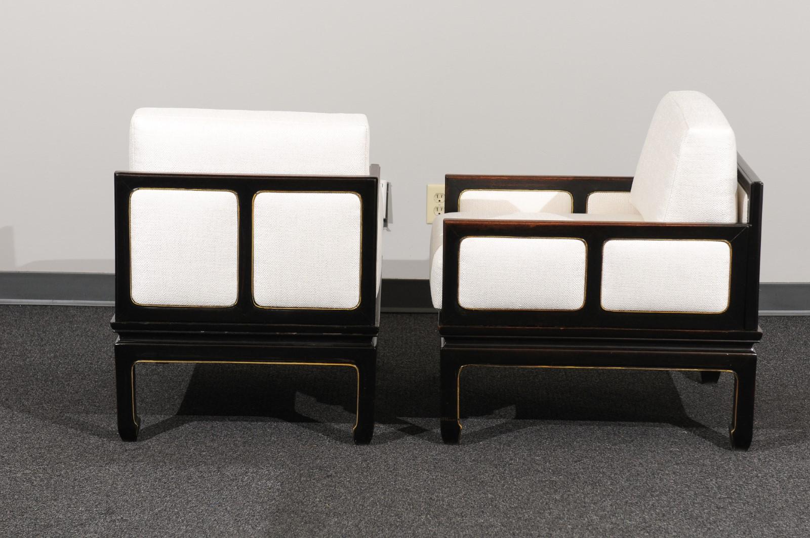 Sophisticated Restored Pair of Lounge Chairs by Baker Furniture, circa 1960 3